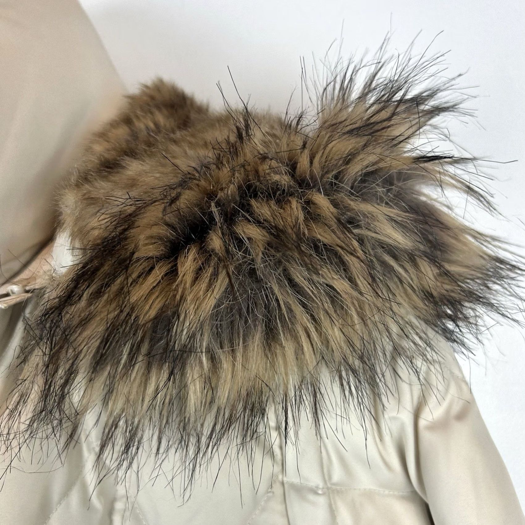 Laundry by Shelli Segal Laundry Down Puffer Coat Womens XS Beige Faux Fur Belted Minimalist Capsule Size S / US 4 / IT 40 - 2 Thumbnail