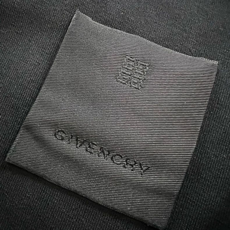 Givenchy Givenchy Black Letter Printed Short Sleeve 2506-Nextarrow Size US S / EU 44-46 / 1 - 2 Thumbnail