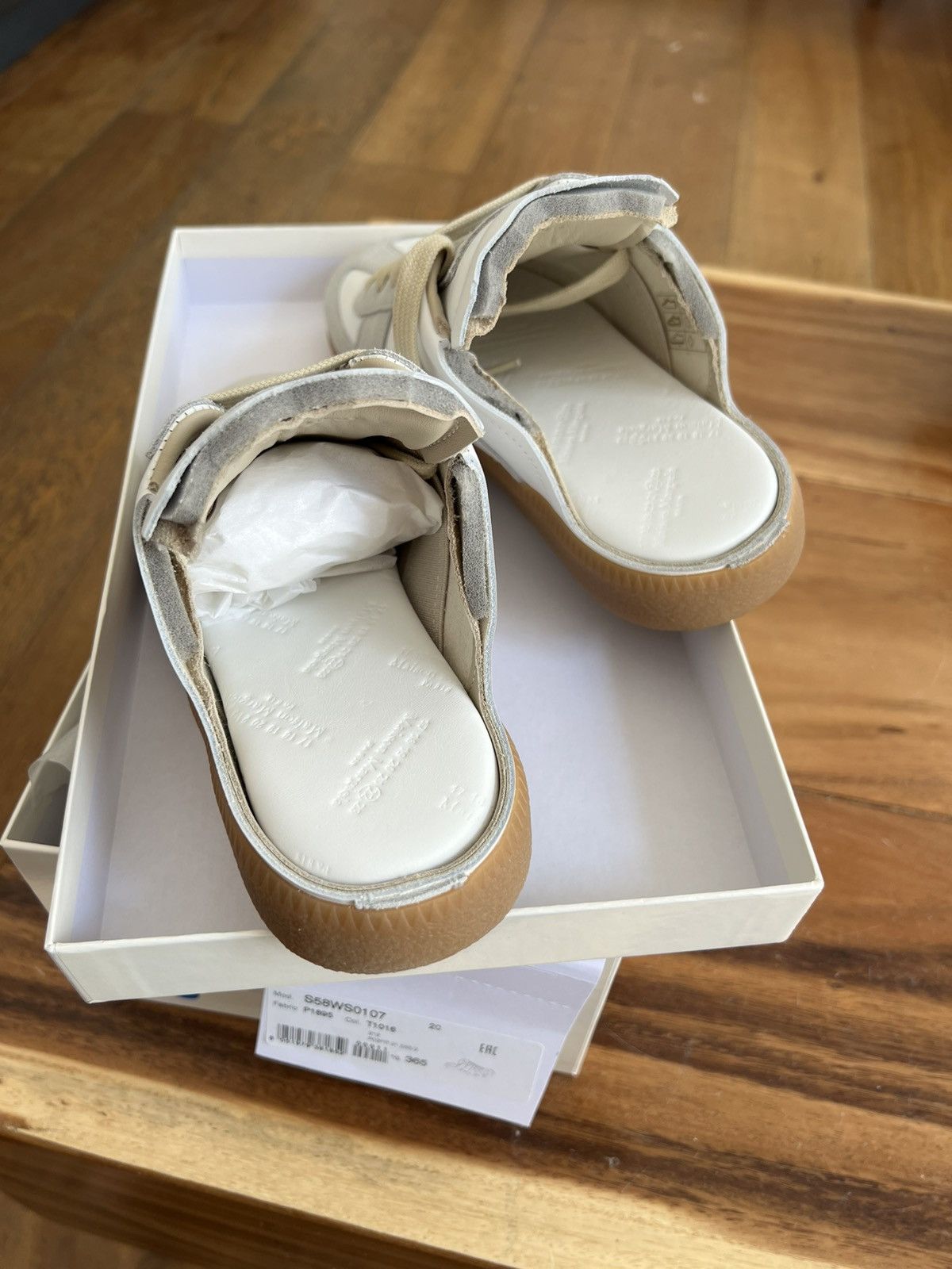 Maison Margiela Maison Margiela Replica leather sneakers 36/5 White Grey Size US 6.5 / IT 36.5 - 7 Thumbnail