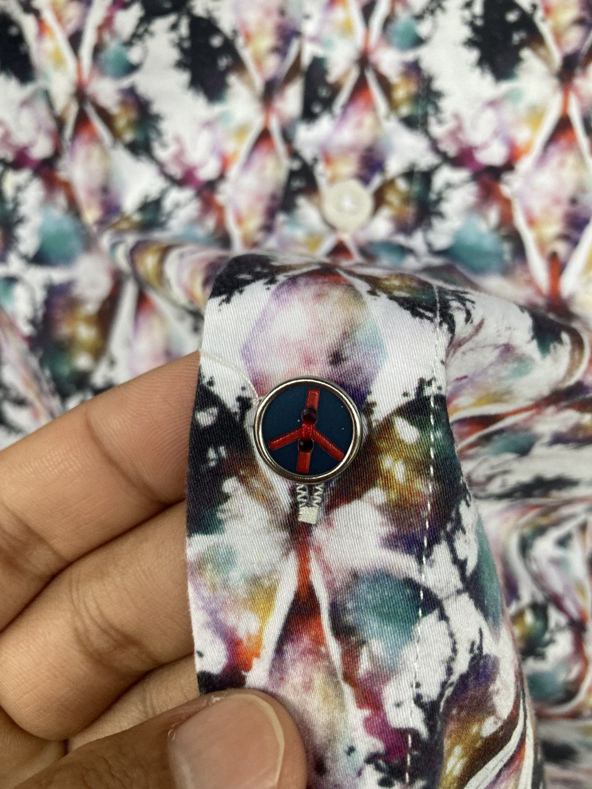 Other Vintage John Lennon Rainbow Butterfly Motive Size US XXL / EU 58 / 5 - 2 Thumbnail