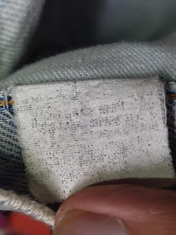 Edwin VINTAGE EDWIN DISTRESSED JEANS MADE IN USA Size US 33 - 13 Thumbnail