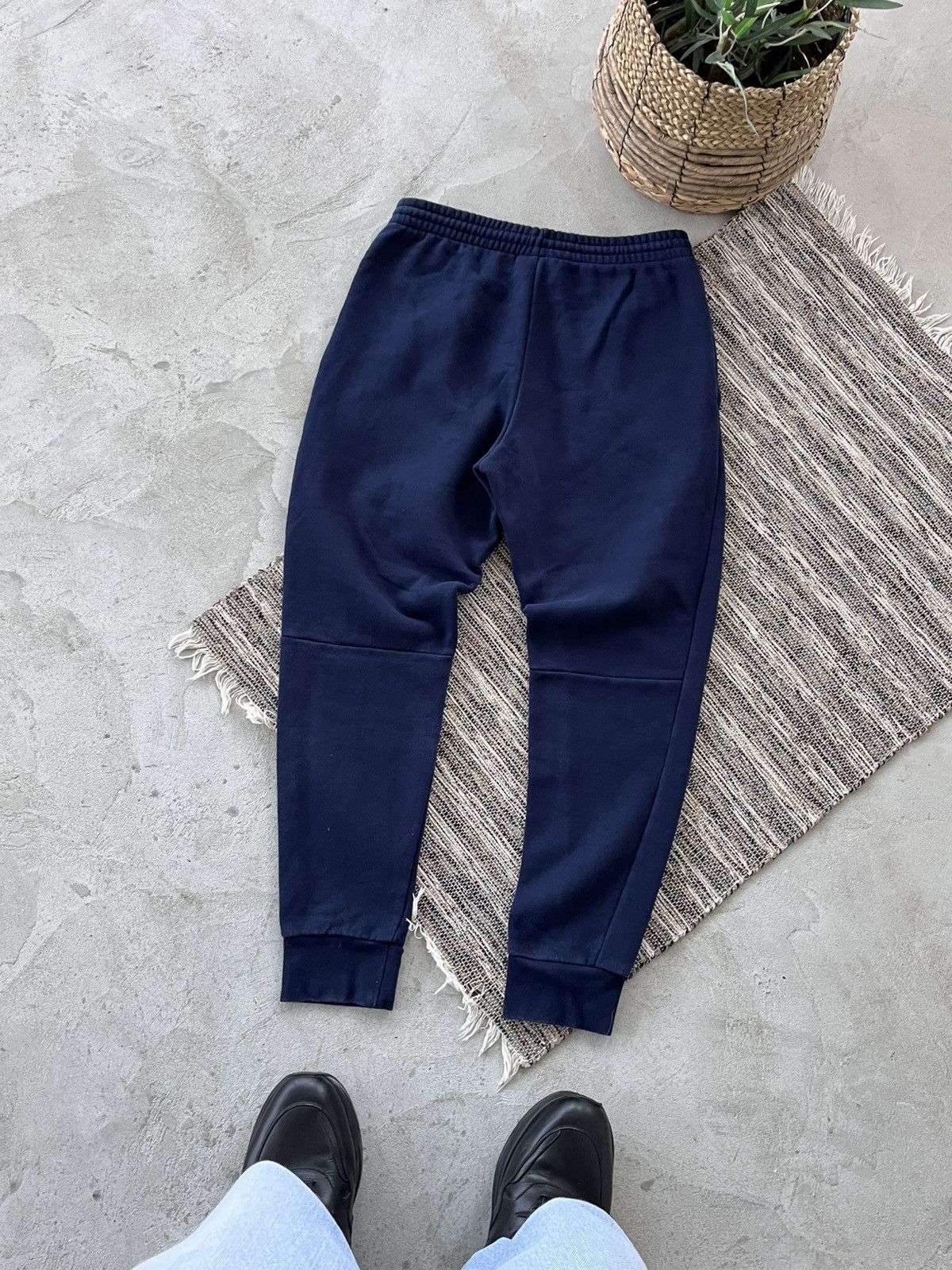 Lacoste Vintage Lacoste Navy Minimalistic Sweatpants Y2K Track Pants Size US 32 / EU 48 - 2 Thumbnail