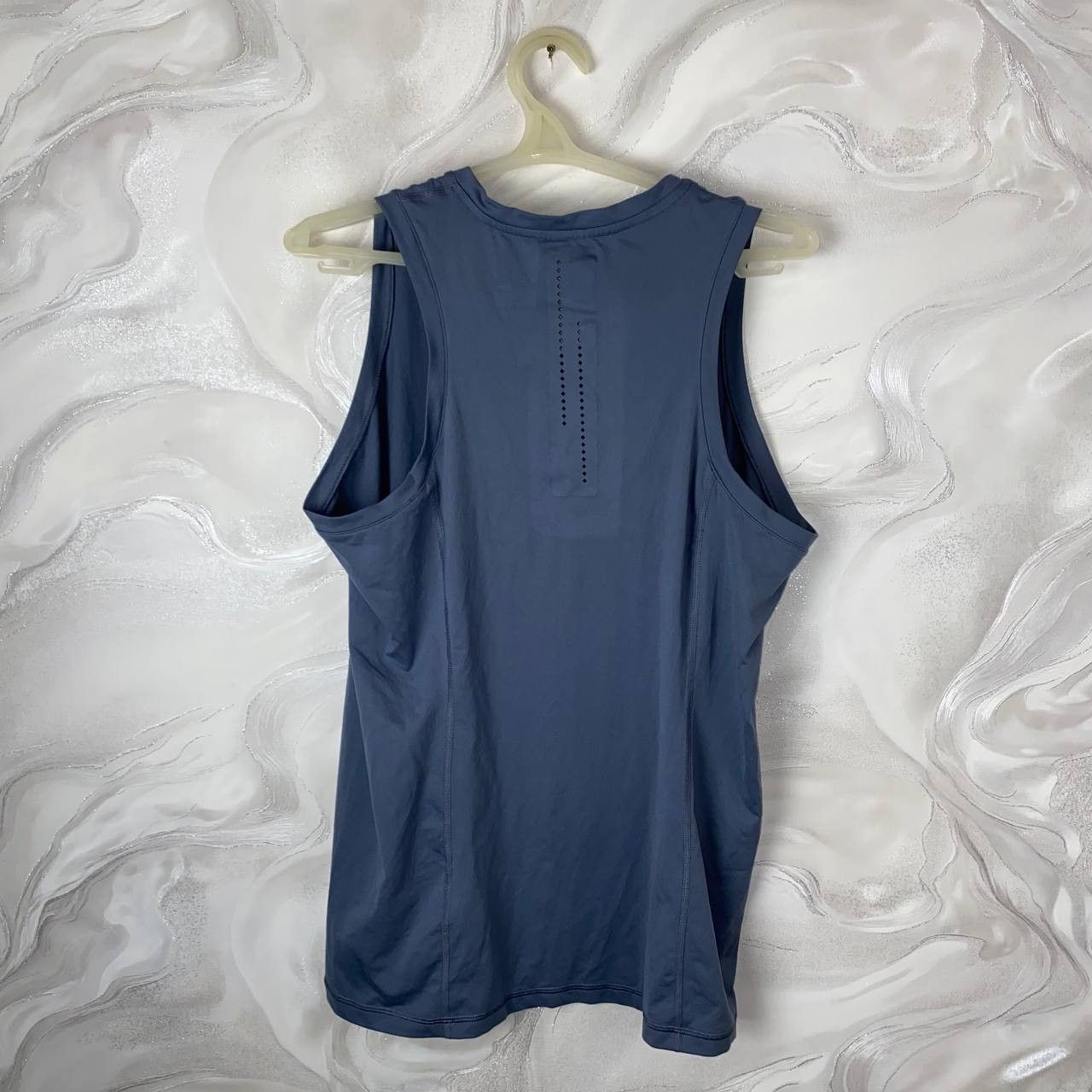 Nike Nike Dri-Fit center Swoosh Sleeveless T Shirt Size XL Size US XL / EU 56 / 4 - 7 Thumbnail