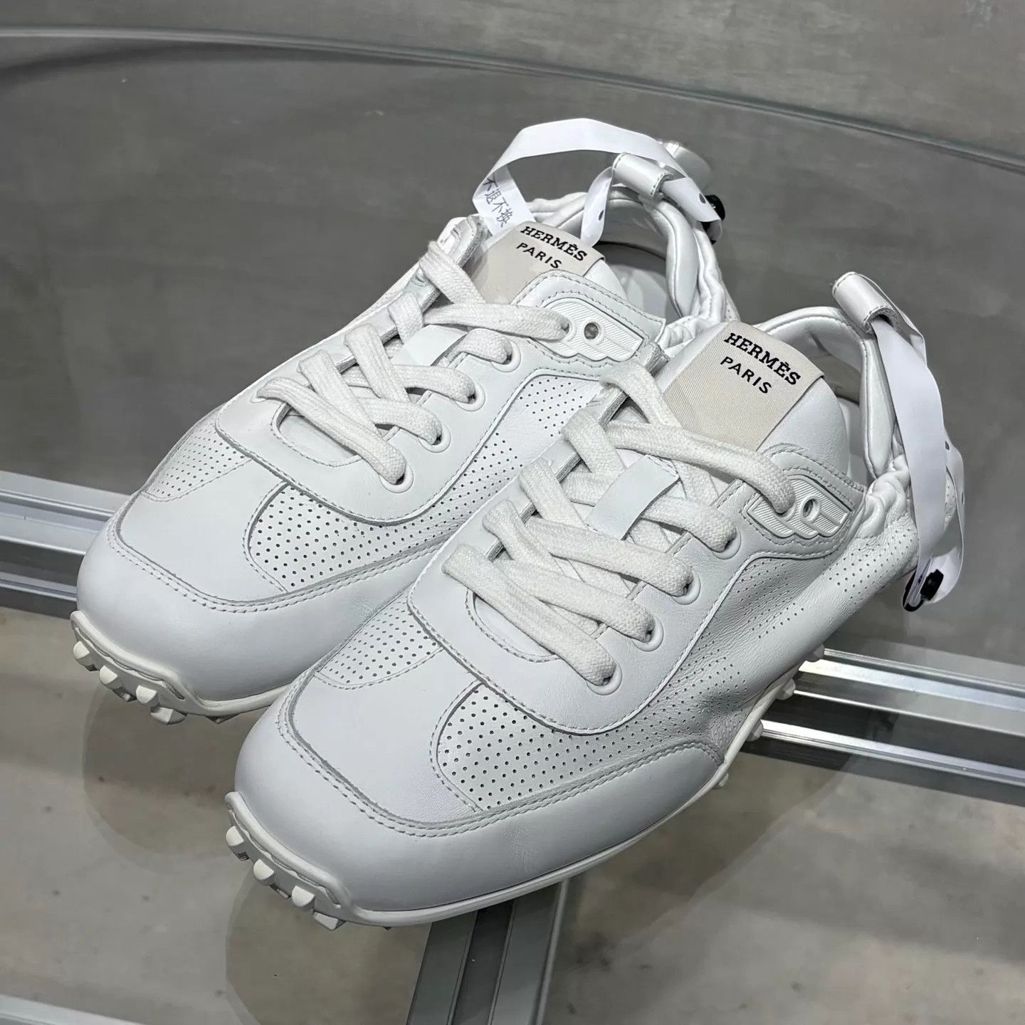 Hermes Hermes Women's Goatskin Trainer EU37 Size US 6.5 / IT 36.5 - 2 Thumbnail