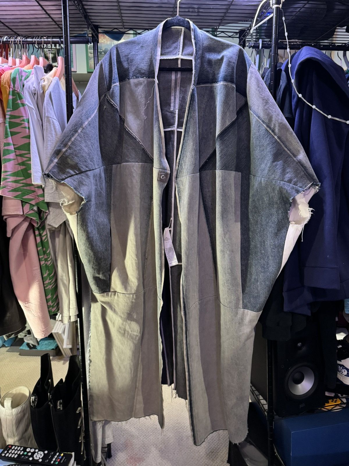 Rick Owens SS22 Runway Peter Cloak Size US L / EU 52-54 / 3 - 1 Thumbnail