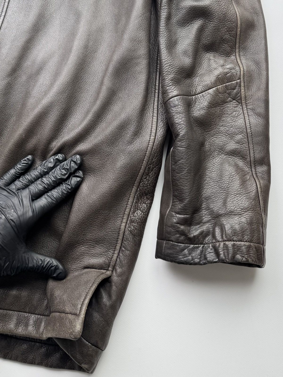 Hugo Boss Hugo Boss Vintage Leather Coat (75) Size US L / EU 52-54 / 3 - 19 Thumbnail