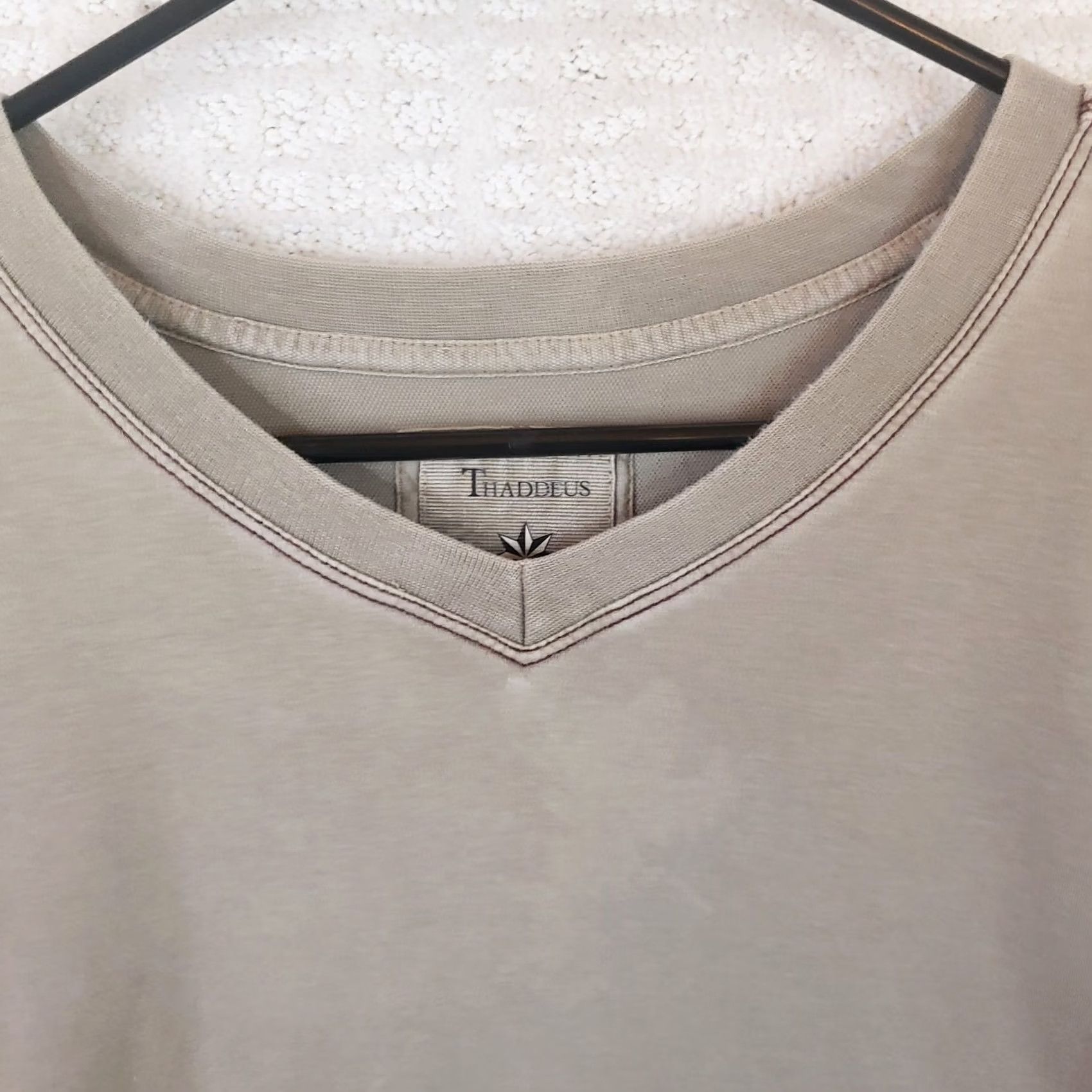 Vintage VINTAGE Thaddeus V-Neck Pullover Shirt Long Sleeve 2XL Beige Logo Knit Cotton Men Pullover Sports Kw 90s Size US XXL / EU 58 / 5 - 4 Thumbnail