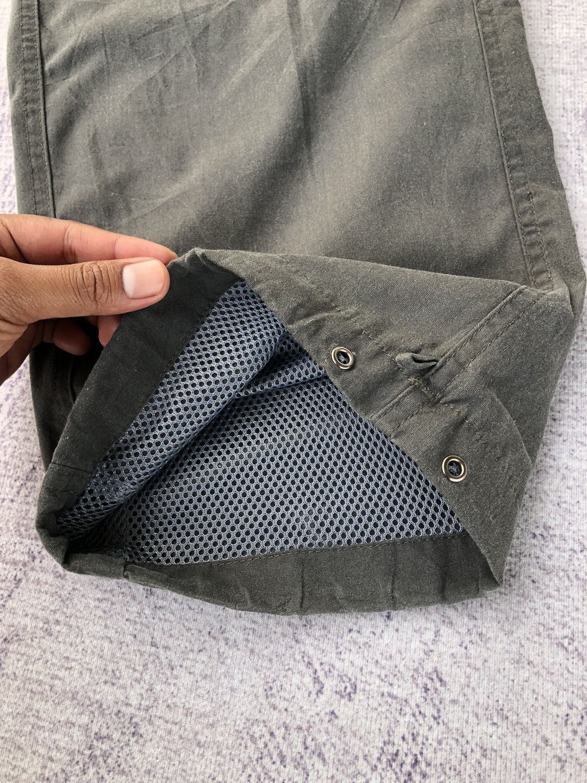 Designer Grey Outdoor Cargo 6 Pocket Stretchble Waist Size US 30 / EU 46 - 7 Thumbnail