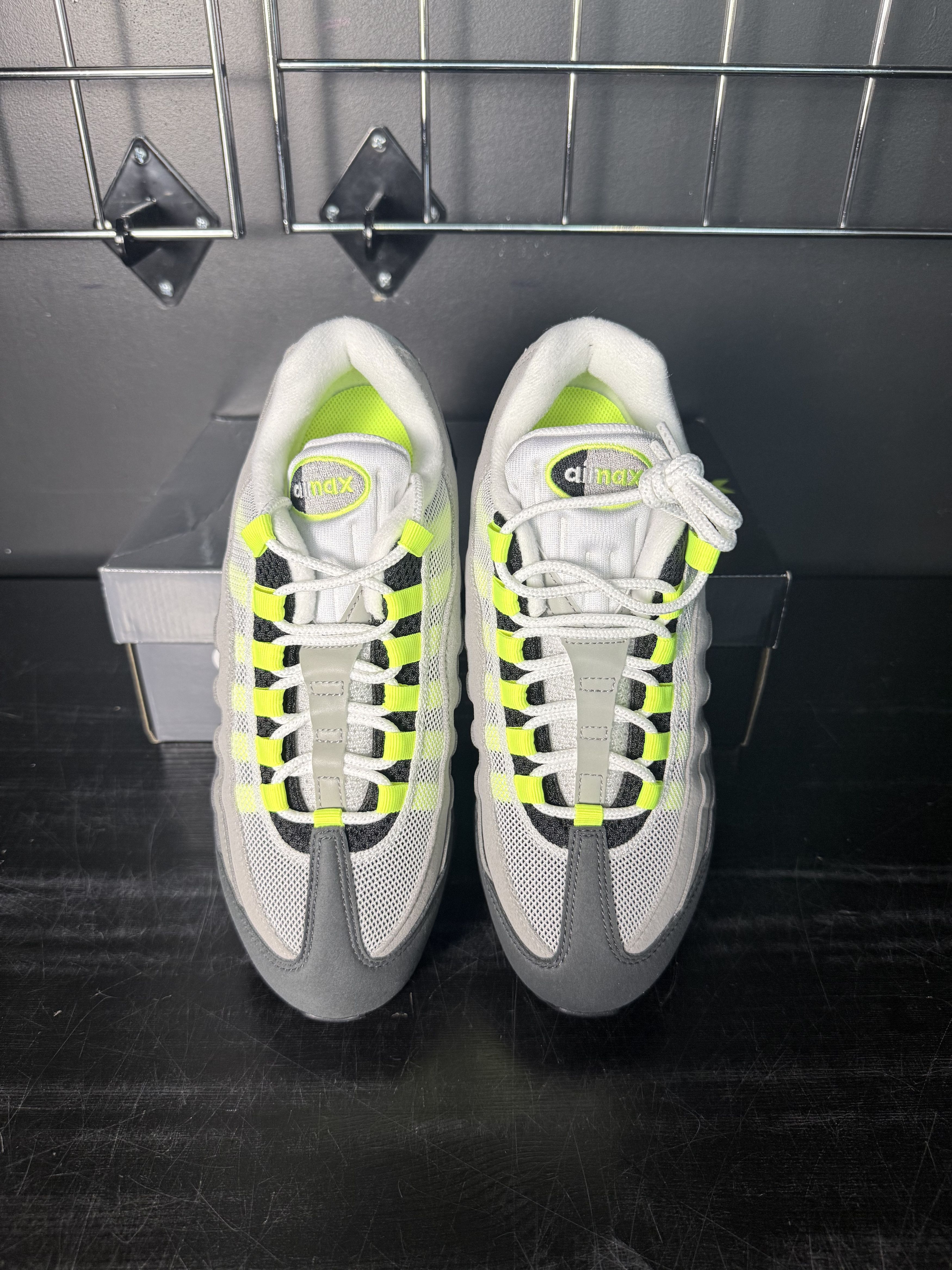 Nike Nike Air Max 95 Big Bubble "Neon" (2026) (WMNS) Size US 8.5 / IT 38.5 - 5 Thumbnail