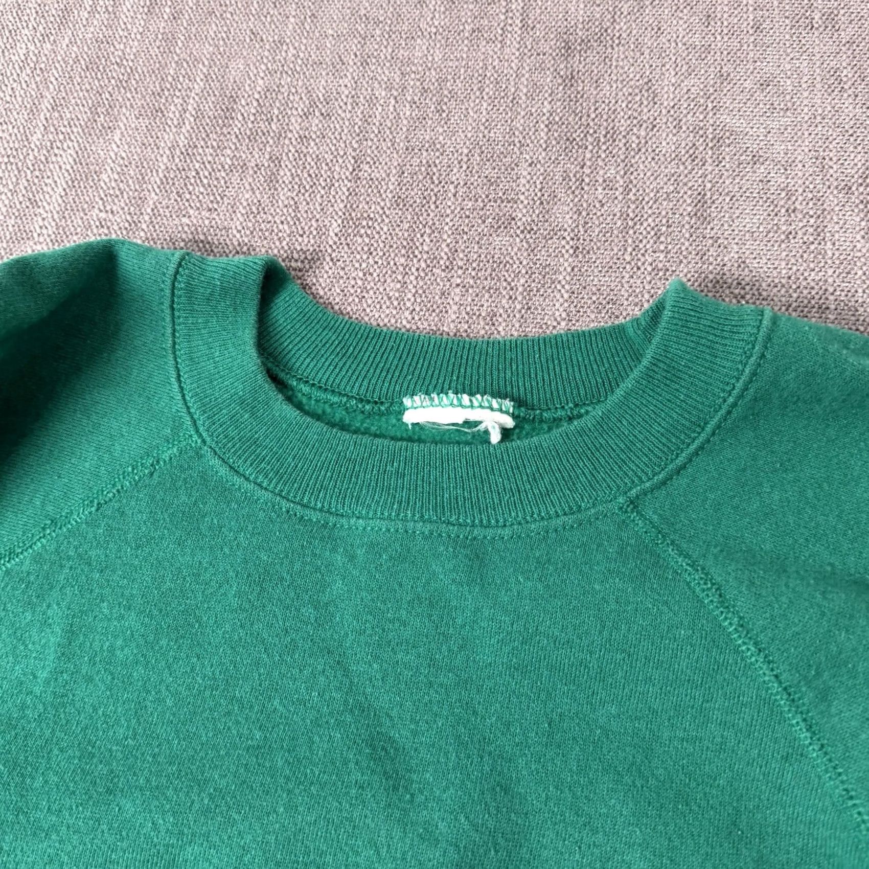 Vintage VINTAGE Sweatshirt 90s Elephant Endangered Crewneck Mens M Green Pullover Sweatshirt Mens Medium Green 90s Handcrafted United States Men Size US M / EU 48-50 / 2 - 3 Thumbnail