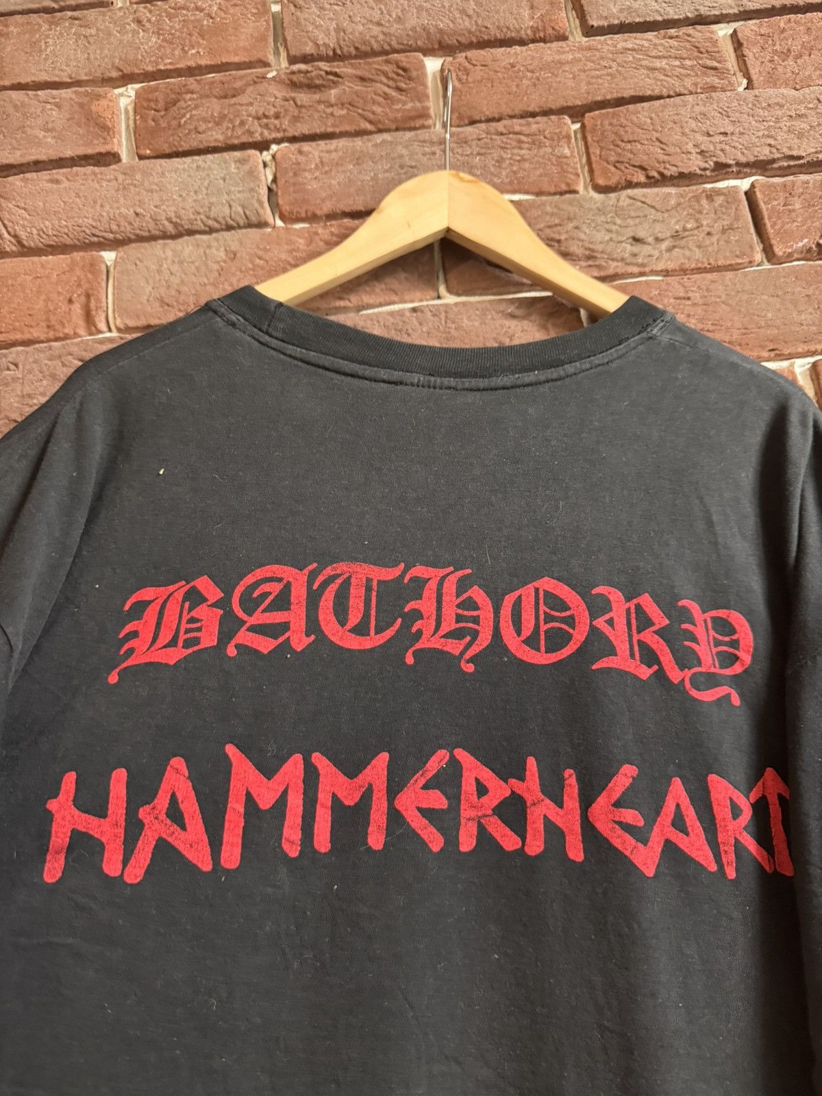Band Tees Bathory Vintage 90s Hammerheart Black Metal Band Tee 666 Size US XL / EU 56 / 4 - 7 Thumbnail