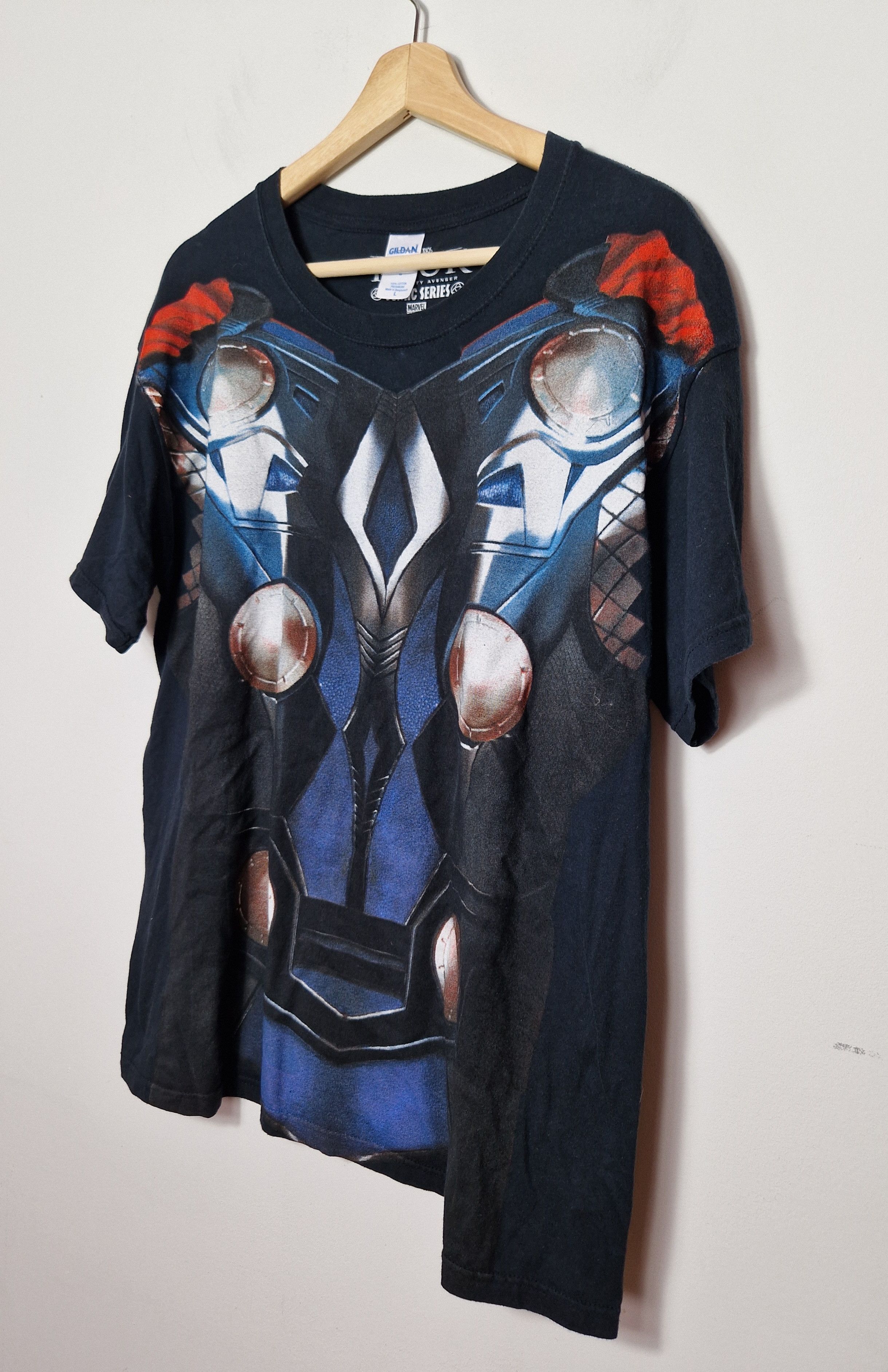 Anime × Marvel Comics × Vintage Marvel Comics Thor Avengers full printed 2011 promo tee Size US L / EU 52-54 / 3 - 2 Thumbnail