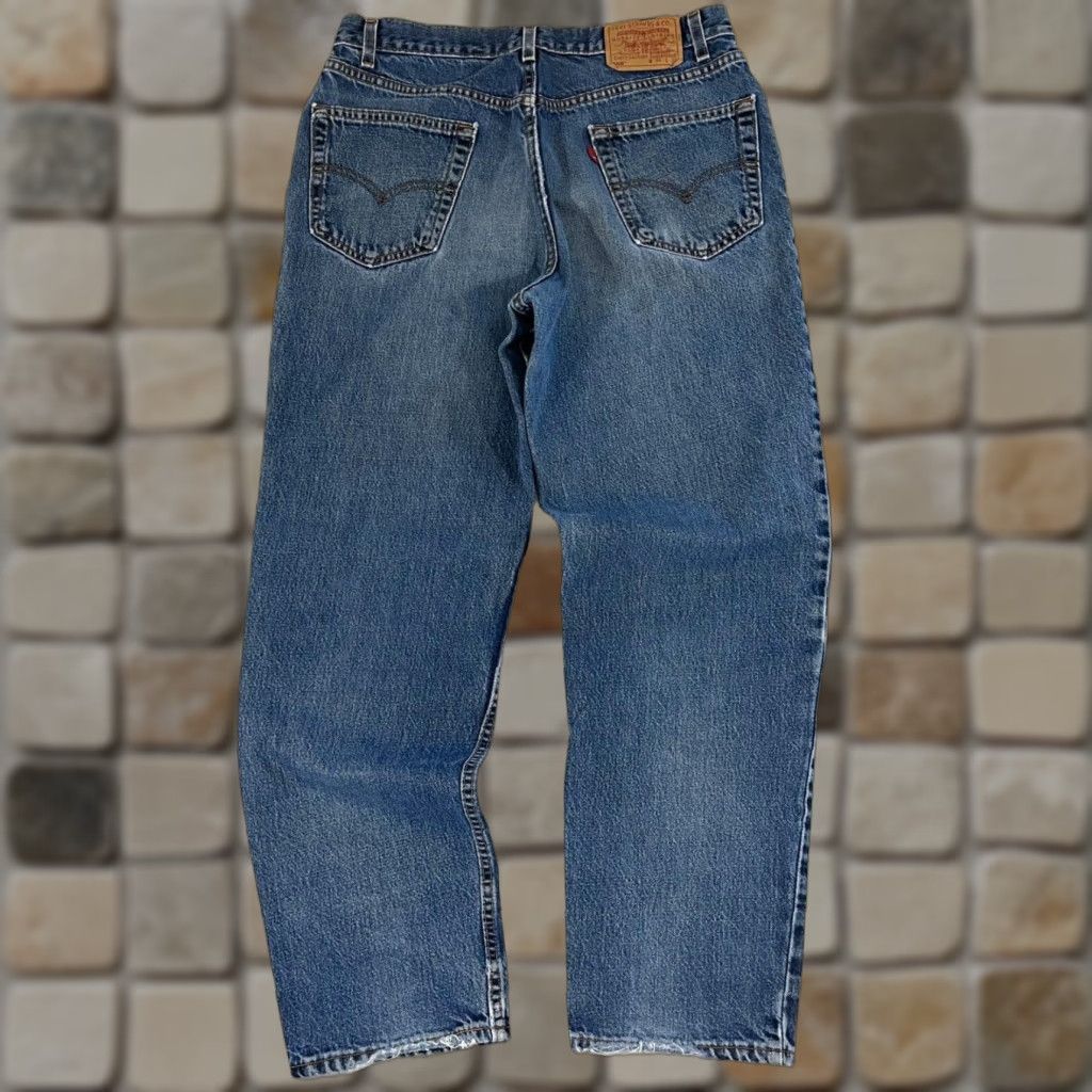 Levi's Levi's 550 Jeans Men Vintage 90s Distressed Relaxed Fit Made in USA 36x32 Blue Denim Size US 36 / EU 52 - 1 Thumbnail
