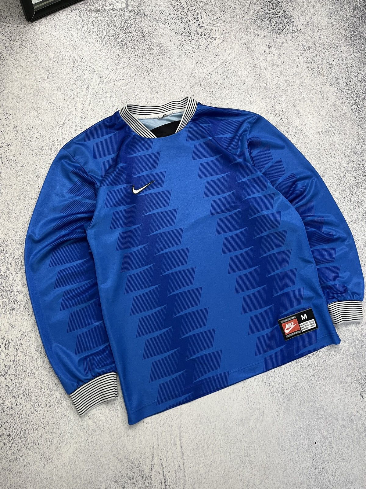 Nike Nike Vintage 90s LongSleeve Goalkeeper Soccer Jersey Shirt Size US M / EU 48-50 / 2 - 3 Thumbnail