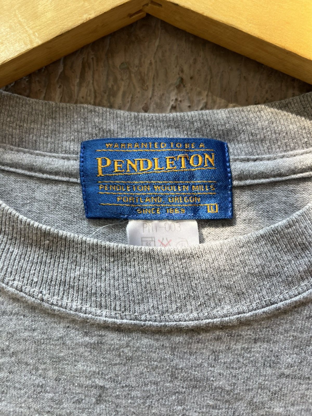 Pendleton Vintage PENDLETON WOOLEN MILLS Navajo Usa T-Shirt Size US M / EU 48-50 / 2 - 3 Thumbnail