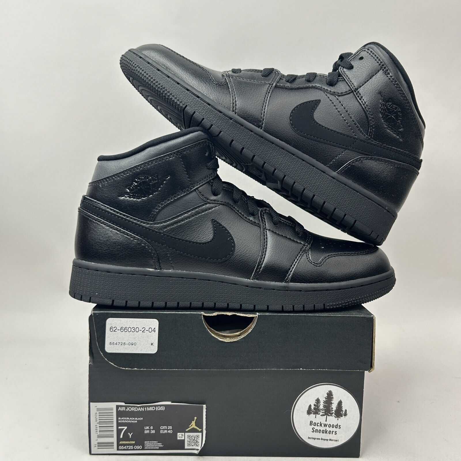 Jordan Brand Nike Air Jordan 1 Mid GS “Deep Black Nubuck Swoosh” 2023 Size US 8.5 / IT 38.5 - 1 Thumbnail
