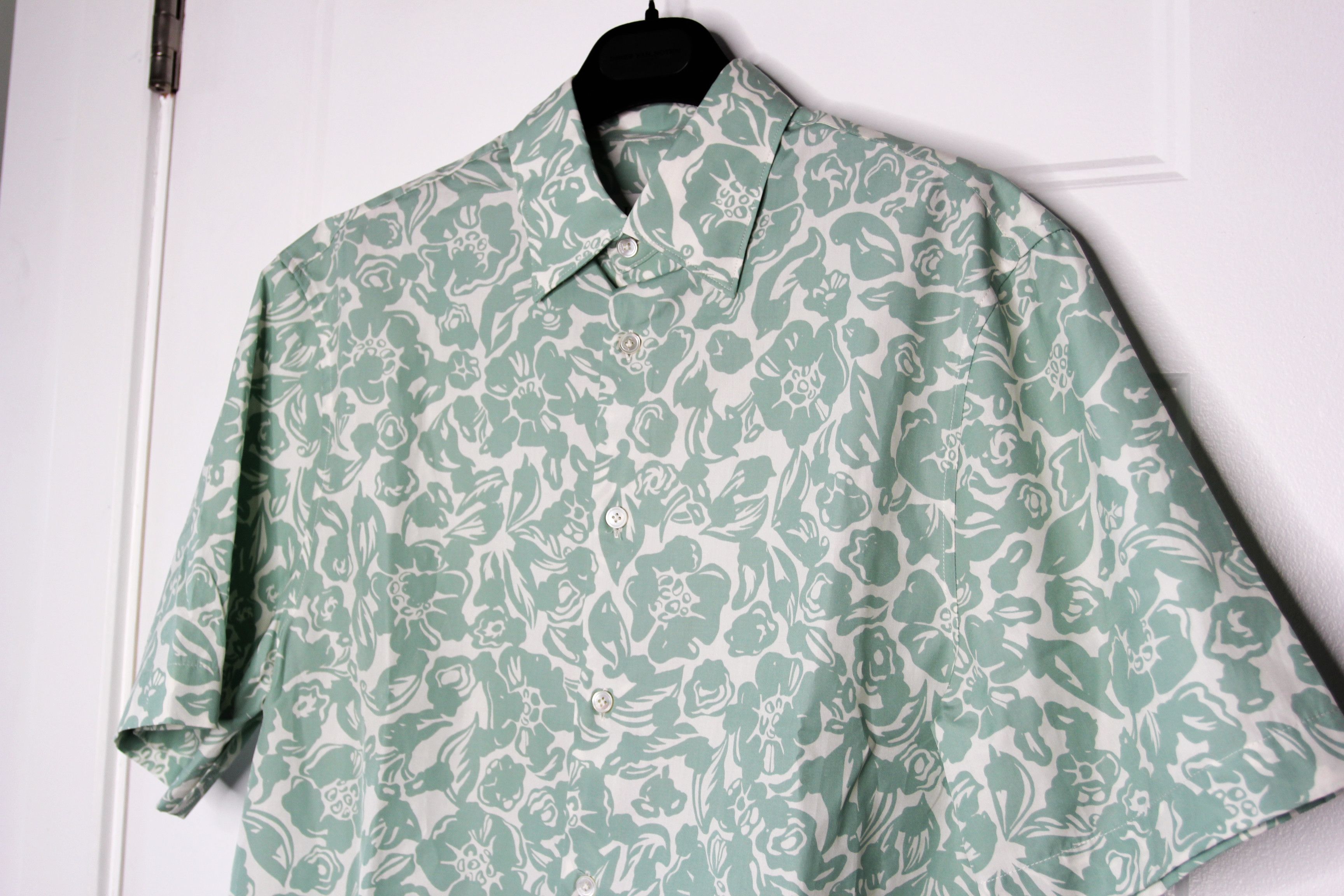 Lanvin BNWT SS23 LANVIN MINT FLOWERS SHORT SLEEVE SHIRT 39 Size US M / EU 48-50 / 2 - 4 Thumbnail