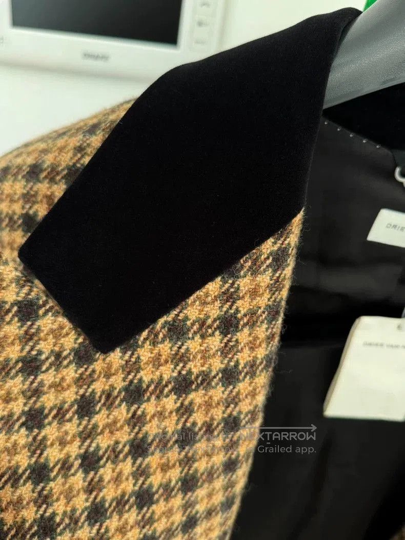 Dries Van Noten Dries Van Noten Plaid Wool Coat. Size US L / EU 52-54 / 3 - 8 Thumbnail