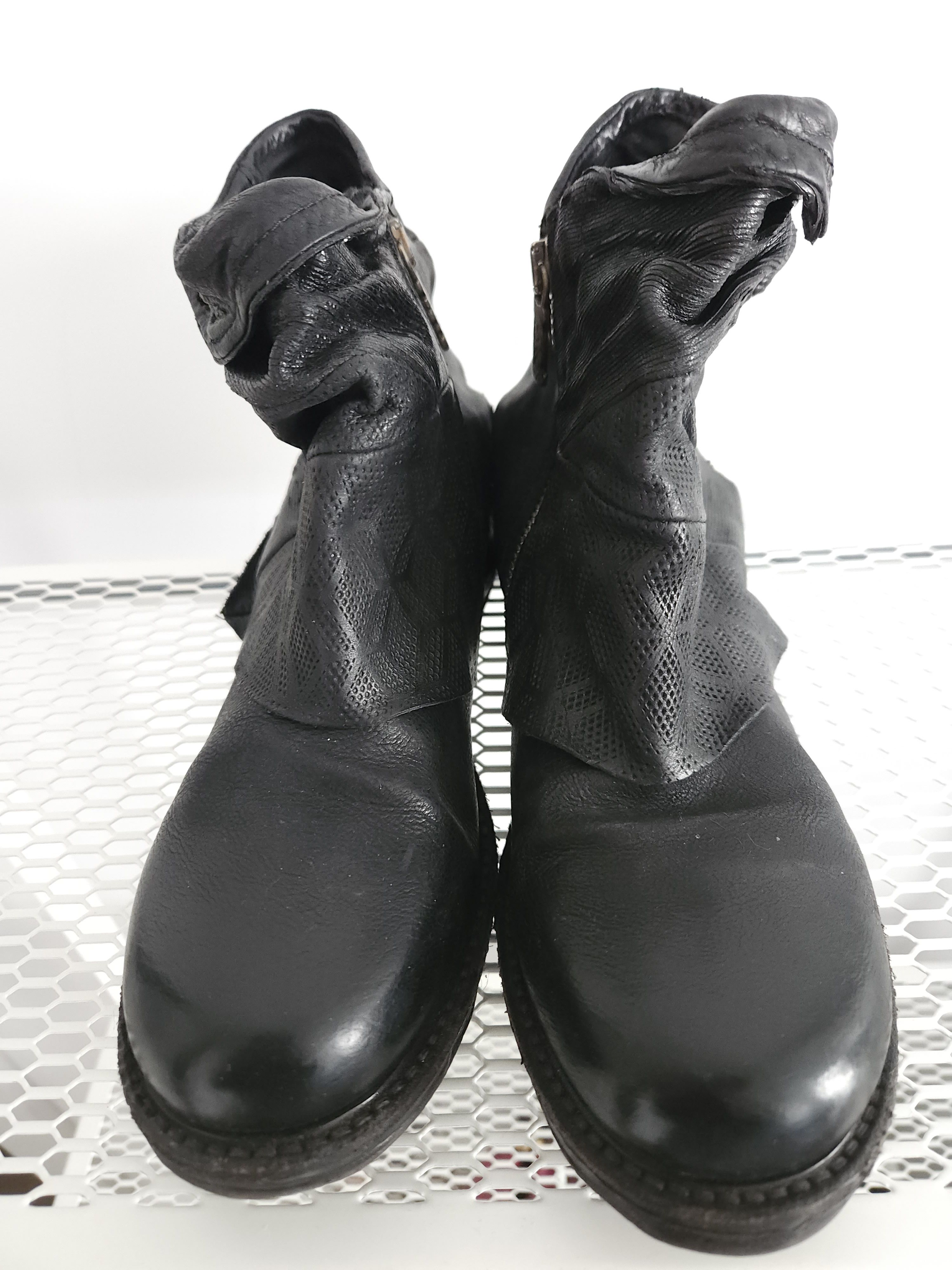 A.S.98 Archive AS98 black layered leather side zip ankle boots Size US 7 / IT 37 - 15 Thumbnail