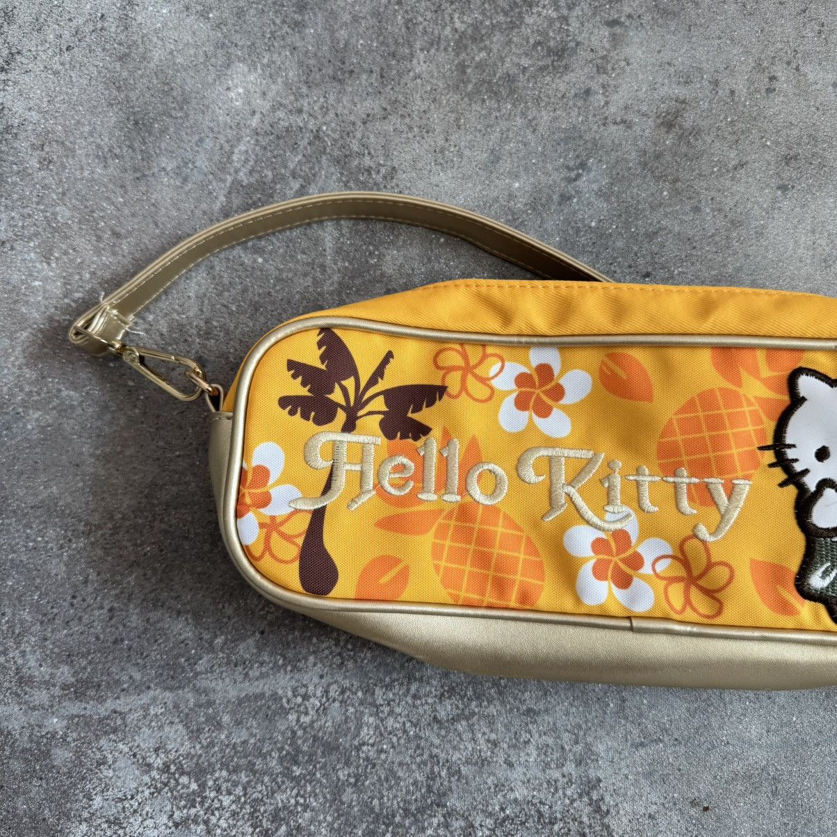 Japanese Brand Hello Kitty Y2K Vintage Amazing Glam Mini Bag Size ONE SIZE - 3 Thumbnail