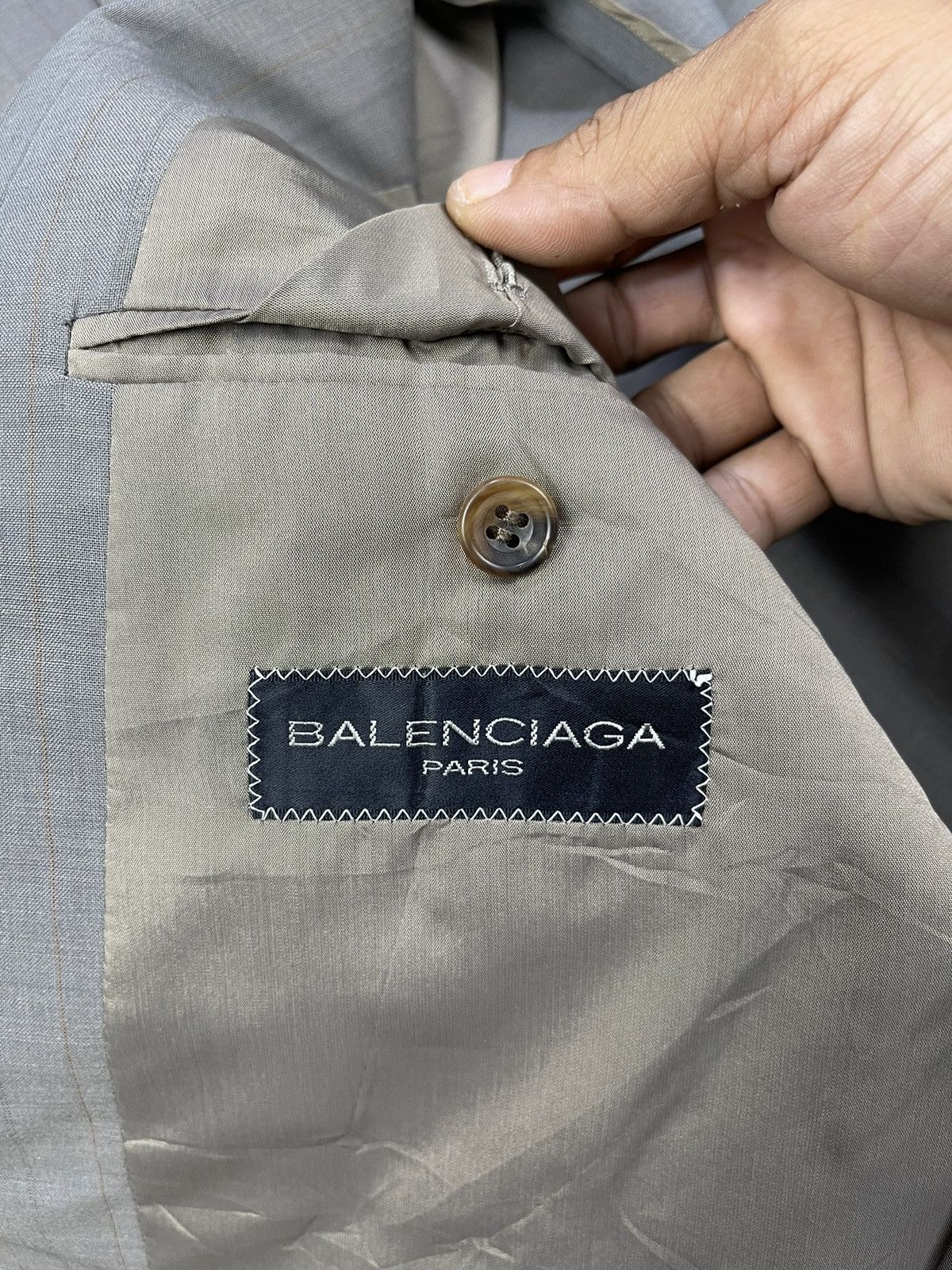 Balenciaga Balenciaga Paris Checked Gray Single Breasted Suit Blazer Size US S / EU 44-46 / 1 - 12 Thumbnail