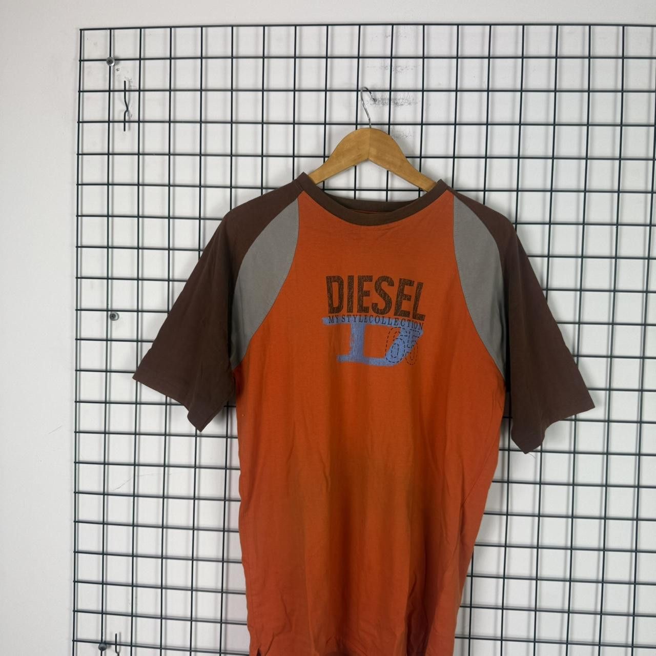 Diesel Diesel Vintage 90s T shirt Tee Graphic Opium Size US L / EU 52-54 / 3 - 2 Thumbnail