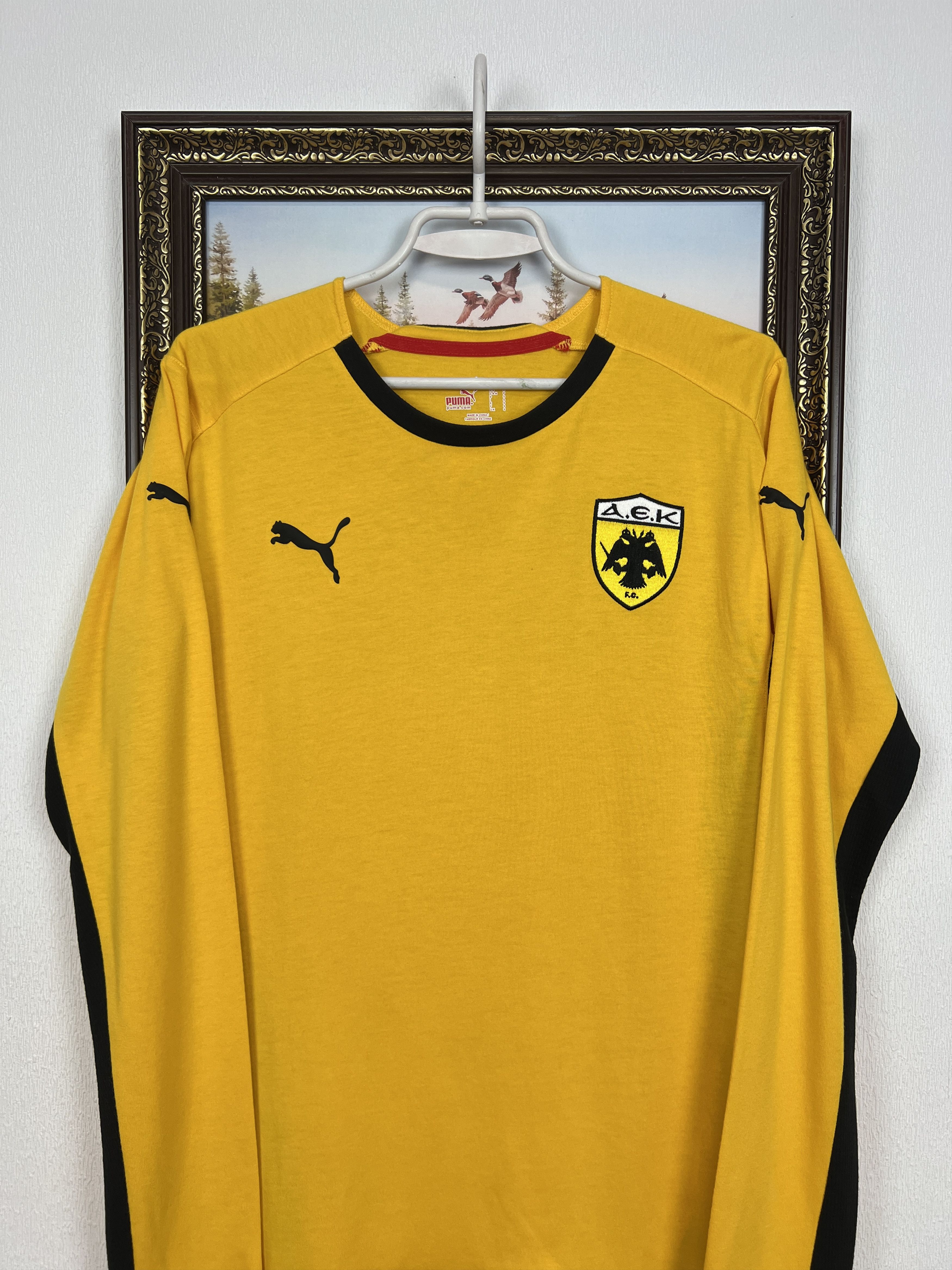 Puma Puma 2013 AEK Athens Football Shirt Soccer Train Long Sleeve Size US S / EU 44-46 / 1 - 2 Thumbnail