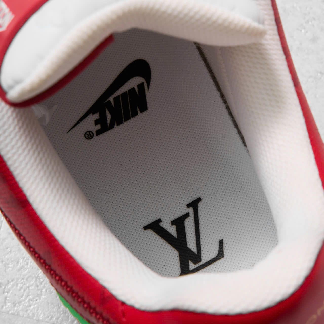 Louis Vuitton LOUIS VUITTON X NIKE AIR FORCE 1 Size US 6.5 / EU 39-40 - 12 Thumbnail