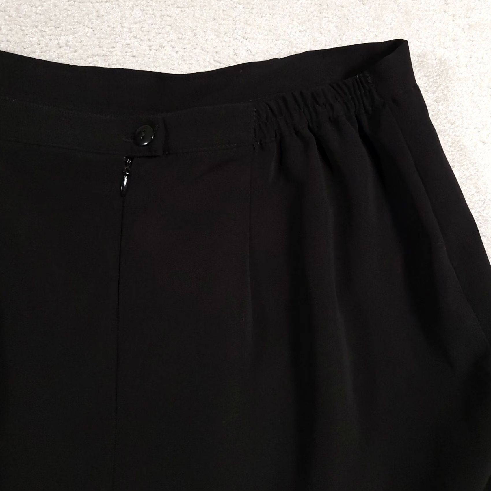 Vintage VINTAGE Laura Scott Pencil Skirt Women's 16W Plus Black Slit Zip Lined USA Made Skirt Women 16W Plus Black Slit Zip Lined USA Made Size 38" / US 16 / IT 52 - 7 Thumbnail