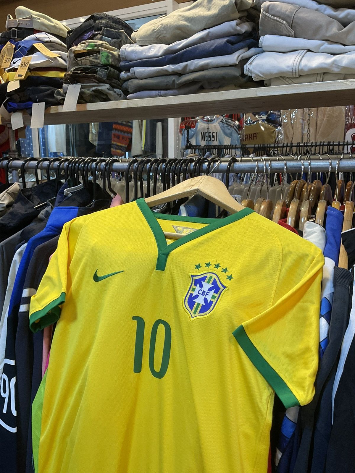 Nike 2014 Brazil Home Kit NEYMAR10 Size US L / EU 52-54 / 3 - 3 Thumbnail