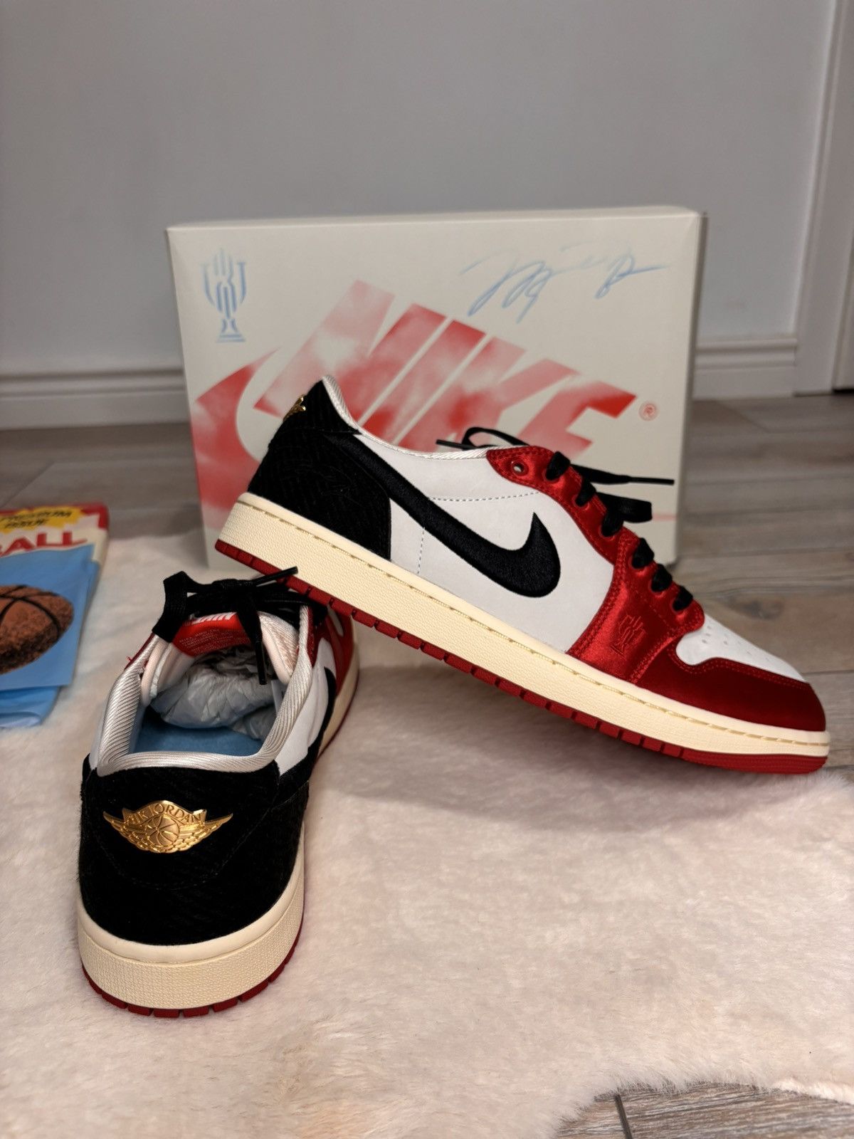 Jordan Brand × Nike AIR JORDAN 1 RETRO LOW OG SP Size US 11 / EU 44 - 11 Thumbnail