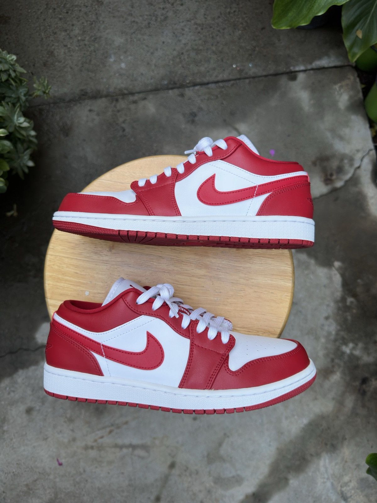 Jordan Brand × Nike Jordan 1 Low Gym Red White ( Size 8 ) (Used) Size US 8 / EU 41 - 3 Thumbnail
