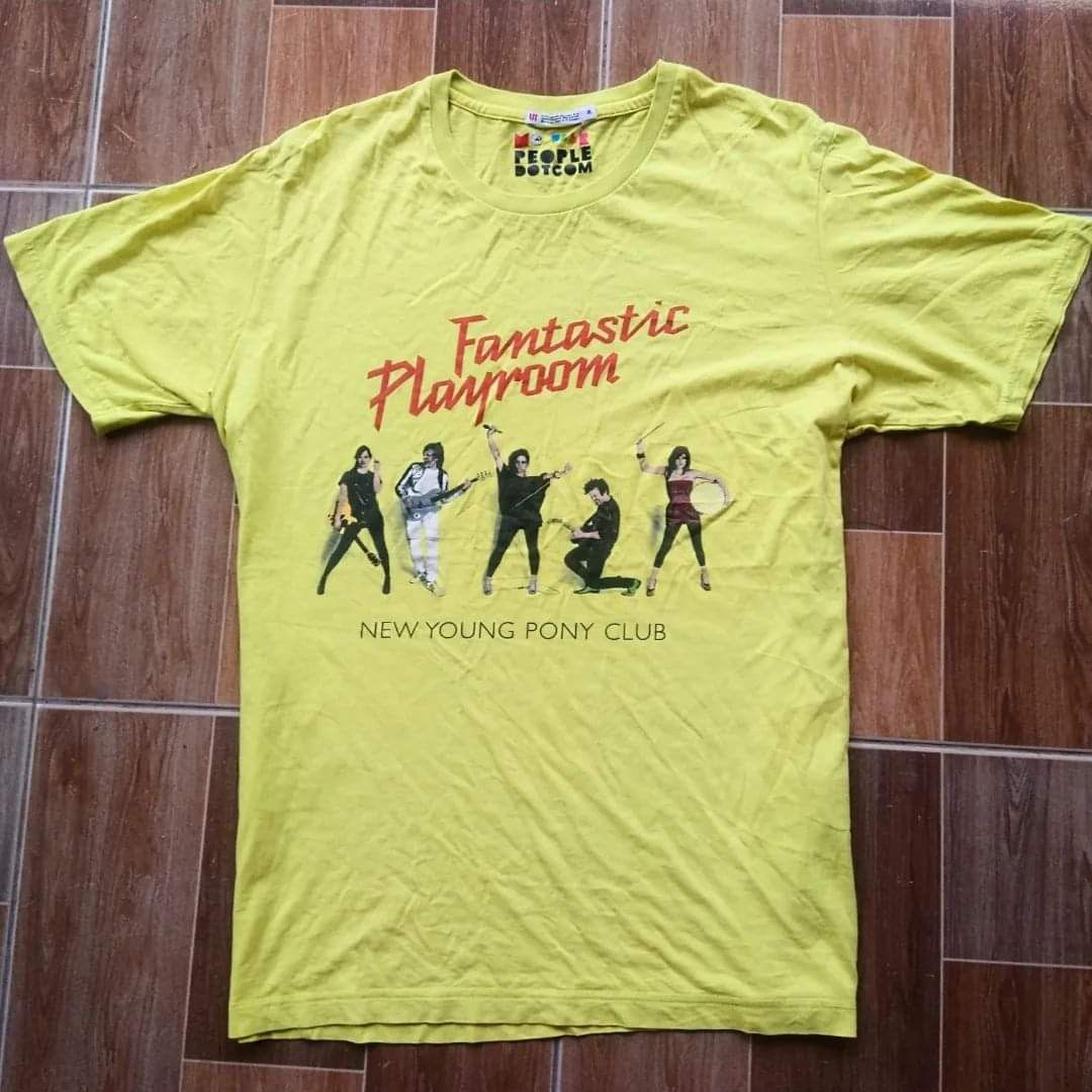 Uniqlo UNIQLO x Modular People dot com Tee | Grailed