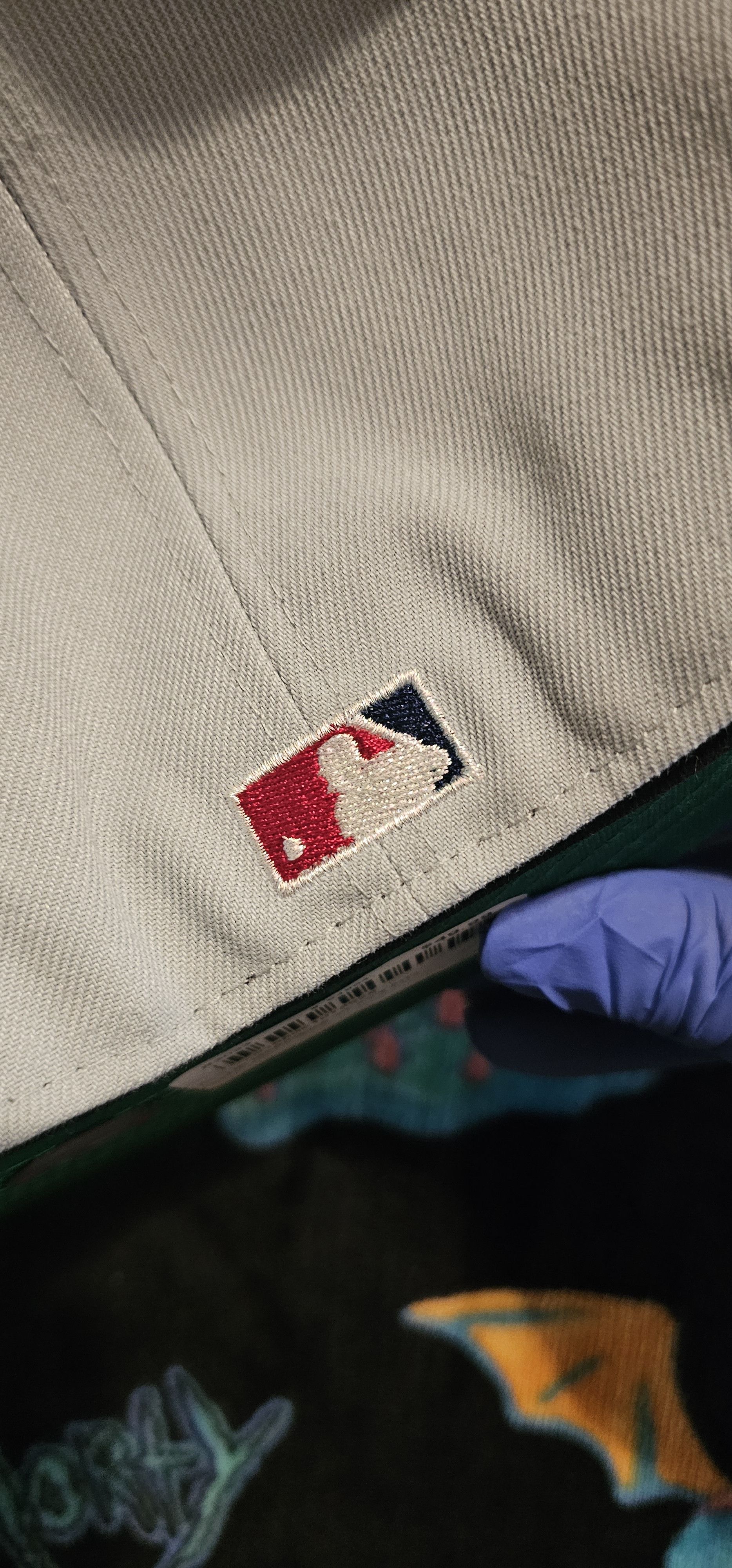 New Era Sz 7 3/8 "Deathnote: Ryuk" inspired Seattle Mariners Size ONE SIZE - 3 Thumbnail