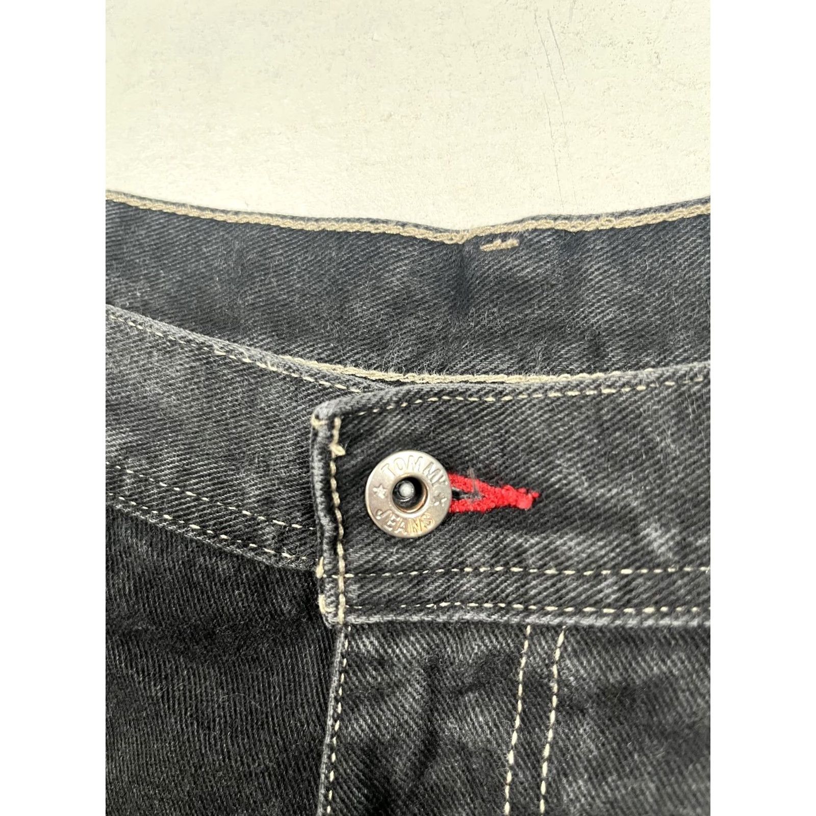 Denime Tommy Jeans Jeans Mens 34x32 Black Denim Relaxed Straight Leg Carpenter Size US 34 / EU 50 - 6 Thumbnail