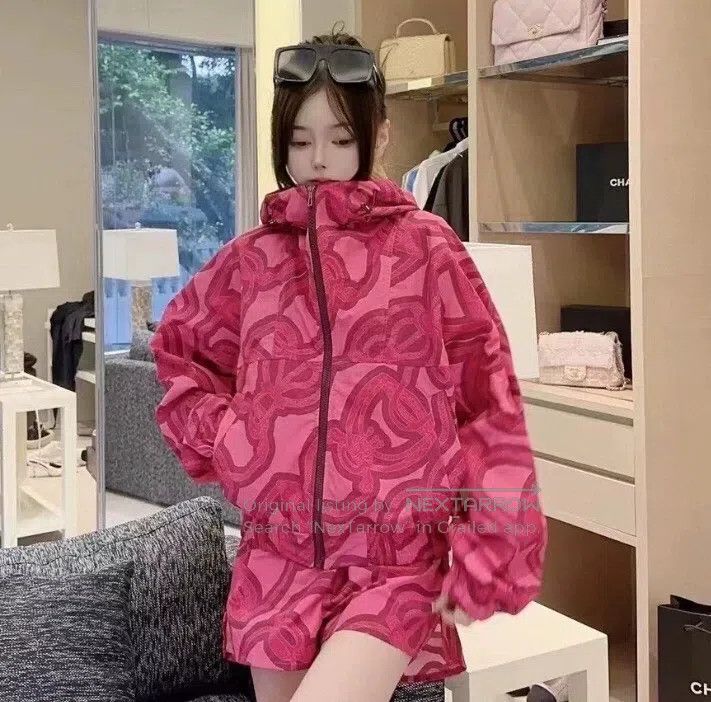 Hermes Hermes Cerise Mule Fantasy Print All-Over Printed Hooded Z Size XXS / US 00 / IT 34 - 8 Thumbnail