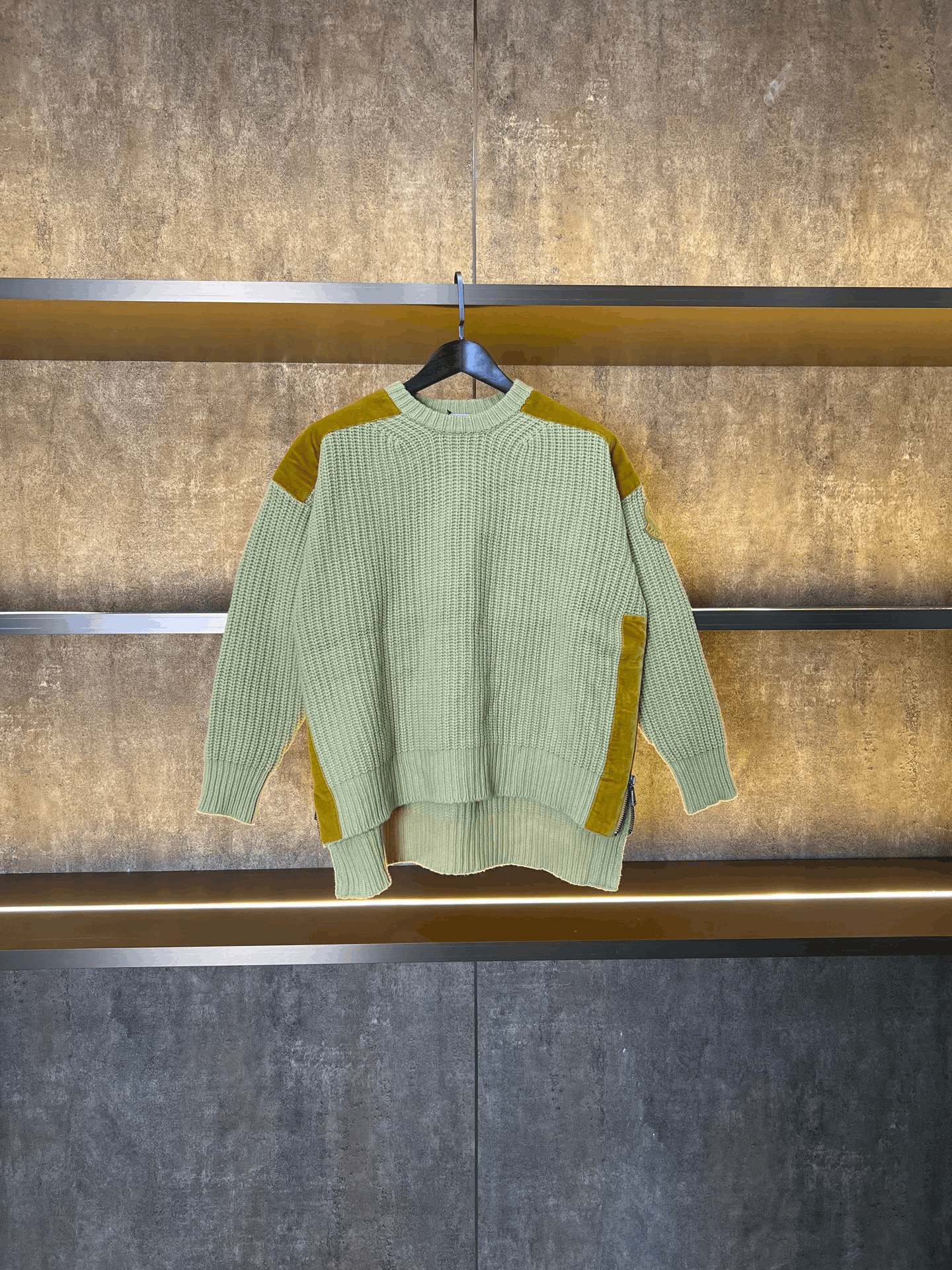 Moncler Moncler Patchwork Sweater S Women Size S / US 4 / IT 40 - 1 Thumbnail