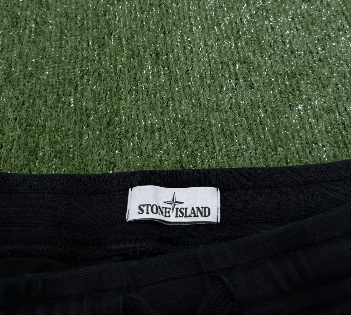 Stone Island Stone Island black jogger trousers Size US 30 / EU 46 - 5 Thumbnail