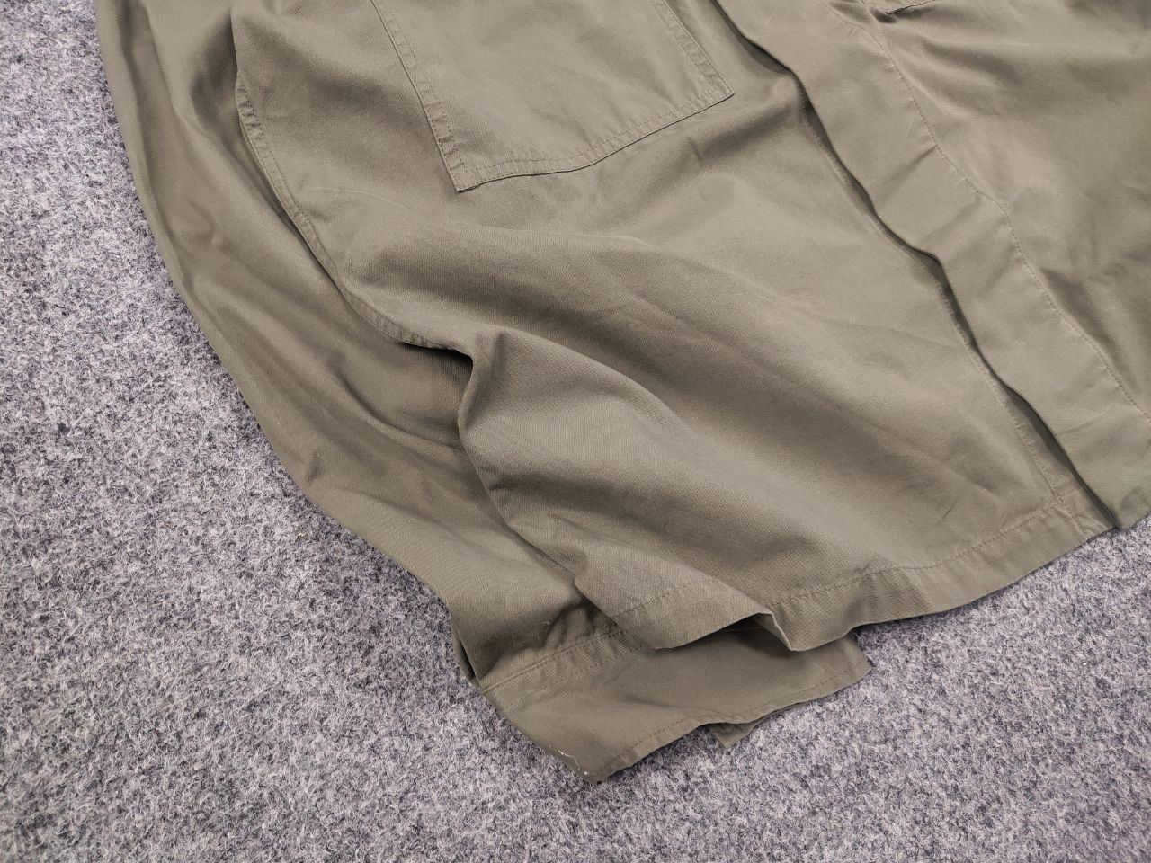 Japanese Brand Form & Thread Mens Overshirt Light Pocket Bottom Jacket Size US L / EU 52-54 / 3 - 6 Thumbnail