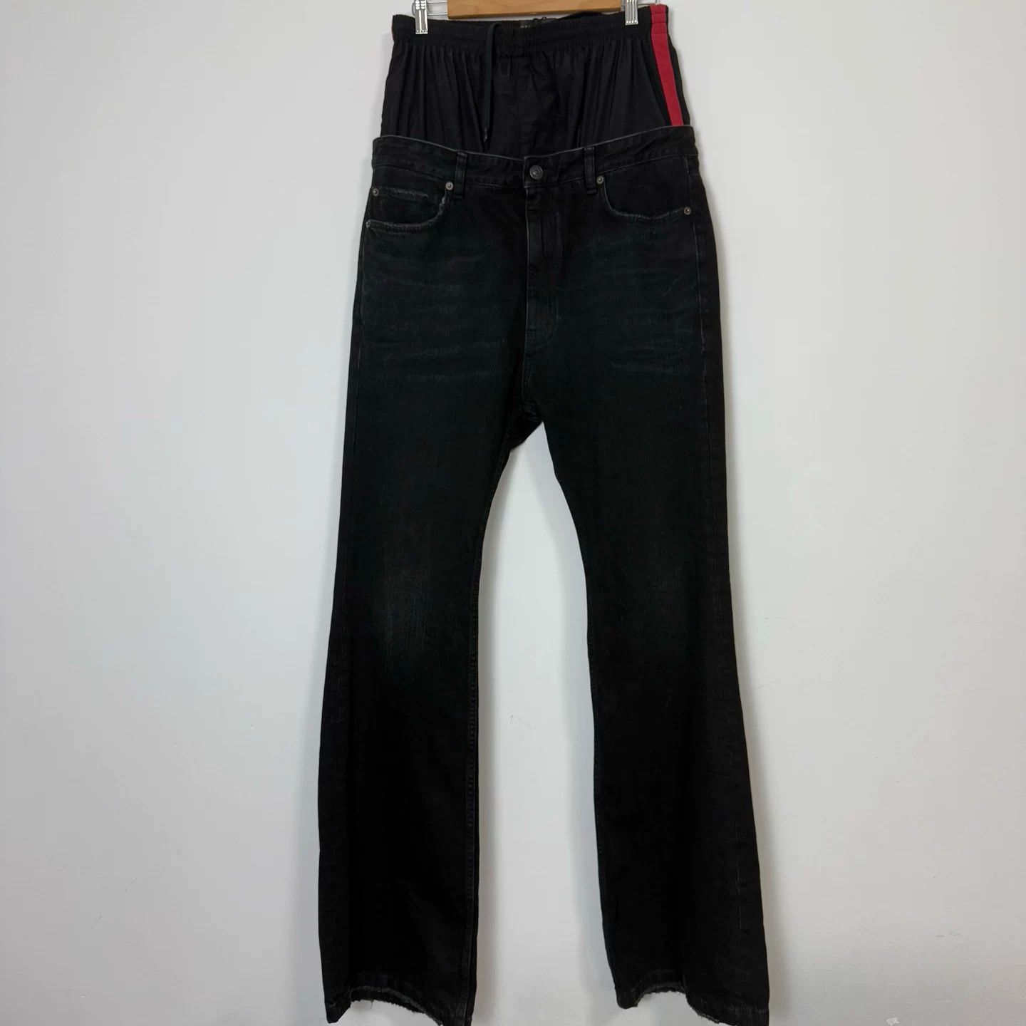 Balenciaga Balenciaga Double Waist Flare Jeans Size US 26 / EU 42 - 1 Thumbnail