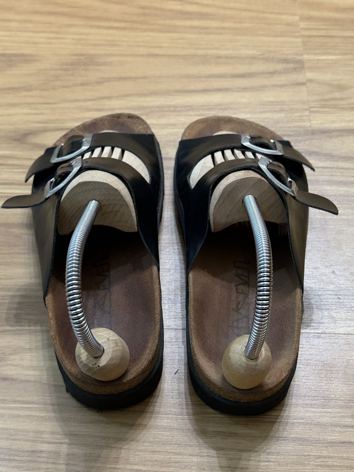 Sixty Sixty-Seven Made in Spain Leather Sandal Size US 6 / IT 36 - 7 Thumbnail
