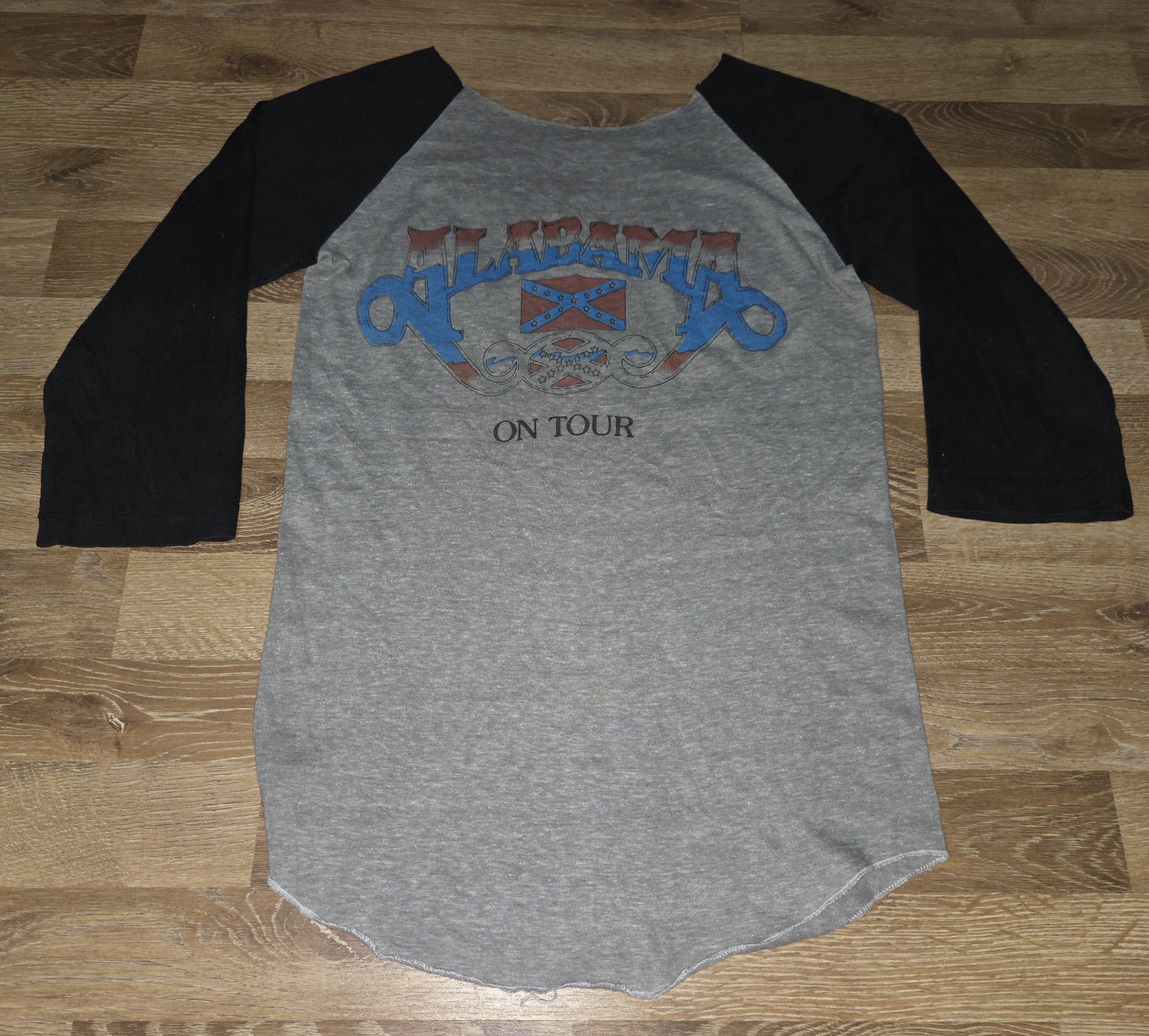 Band Tees True Vintage 80s Country Rock Band Alabama On Tour T Shirt Size S / US 4 / IT 40 - 1 Thumbnail