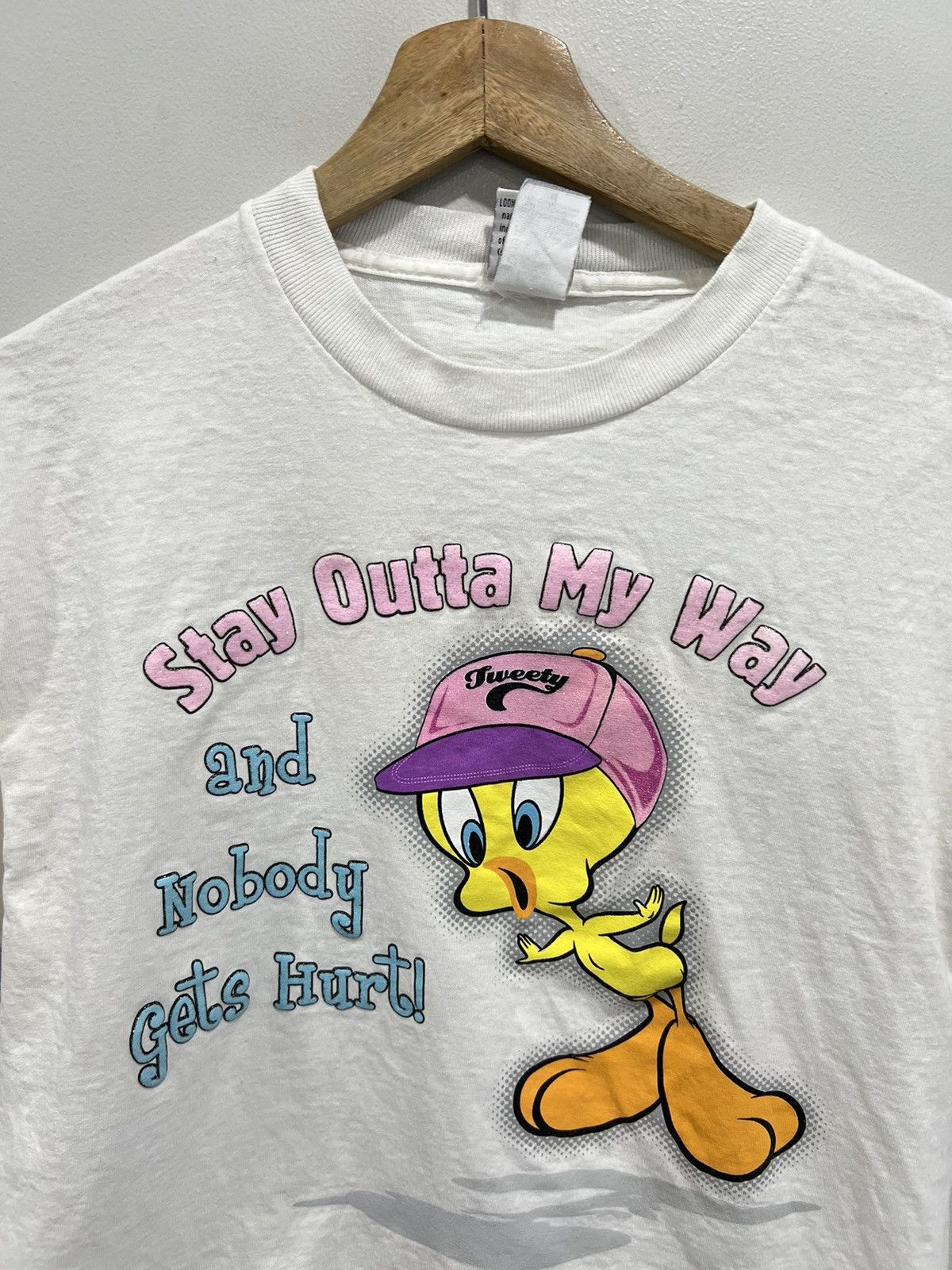 Vintage Vintage Womens Tweety Bird Tee Shirt Looney Tunes Size US S / EU 44-46 / 1 - 2 Thumbnail