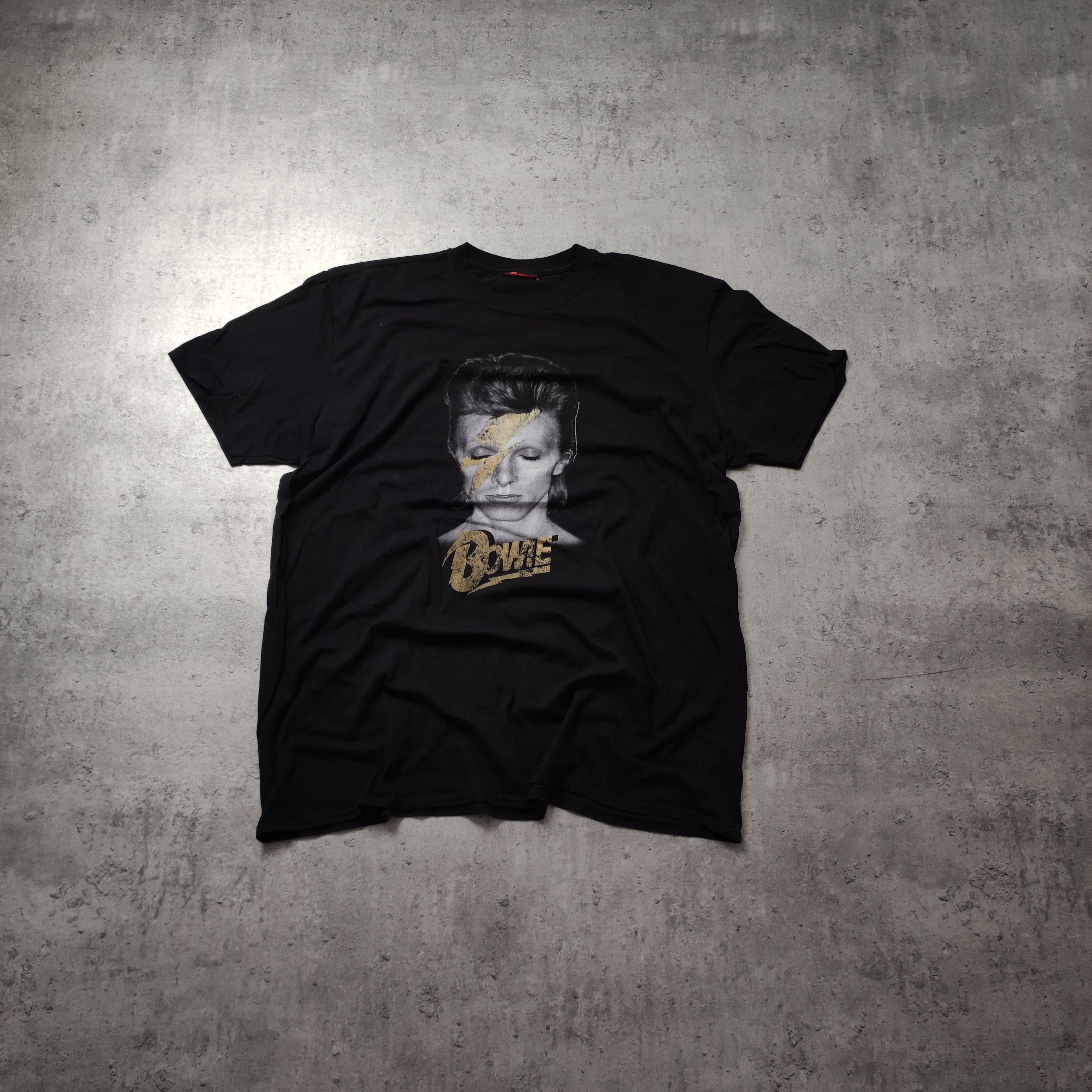 Band Tees × Vintage RARE 90s Licence David Bowie Merch Tour Promo Tee Size US XXL / EU 58 / 5 - 1 Thumbnail