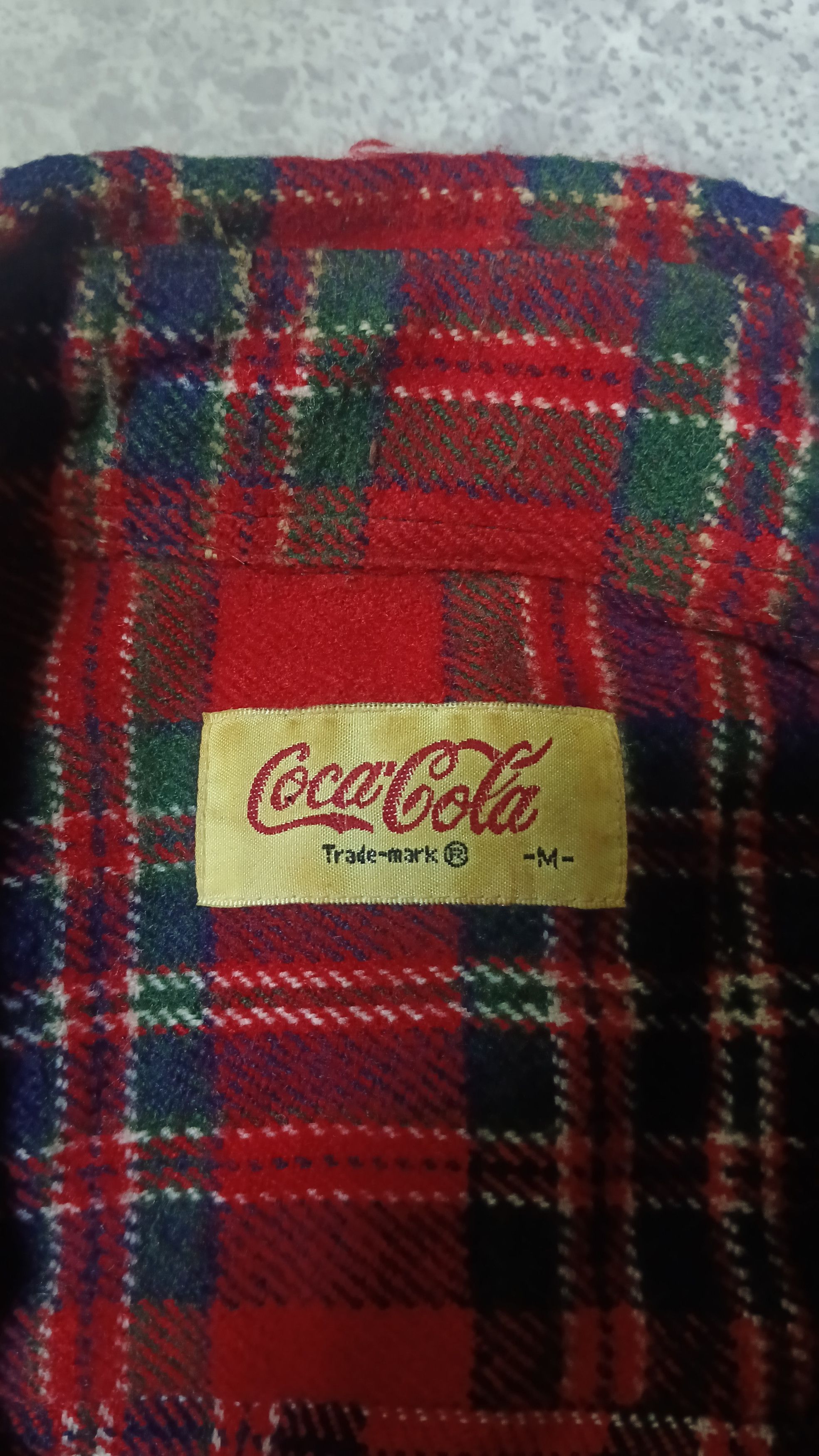 Coca Cola × Flannel × Vintage 1998 Coca Cola Vintage Flannel Size US M / EU 48-50 / 2 - 4 Thumbnail