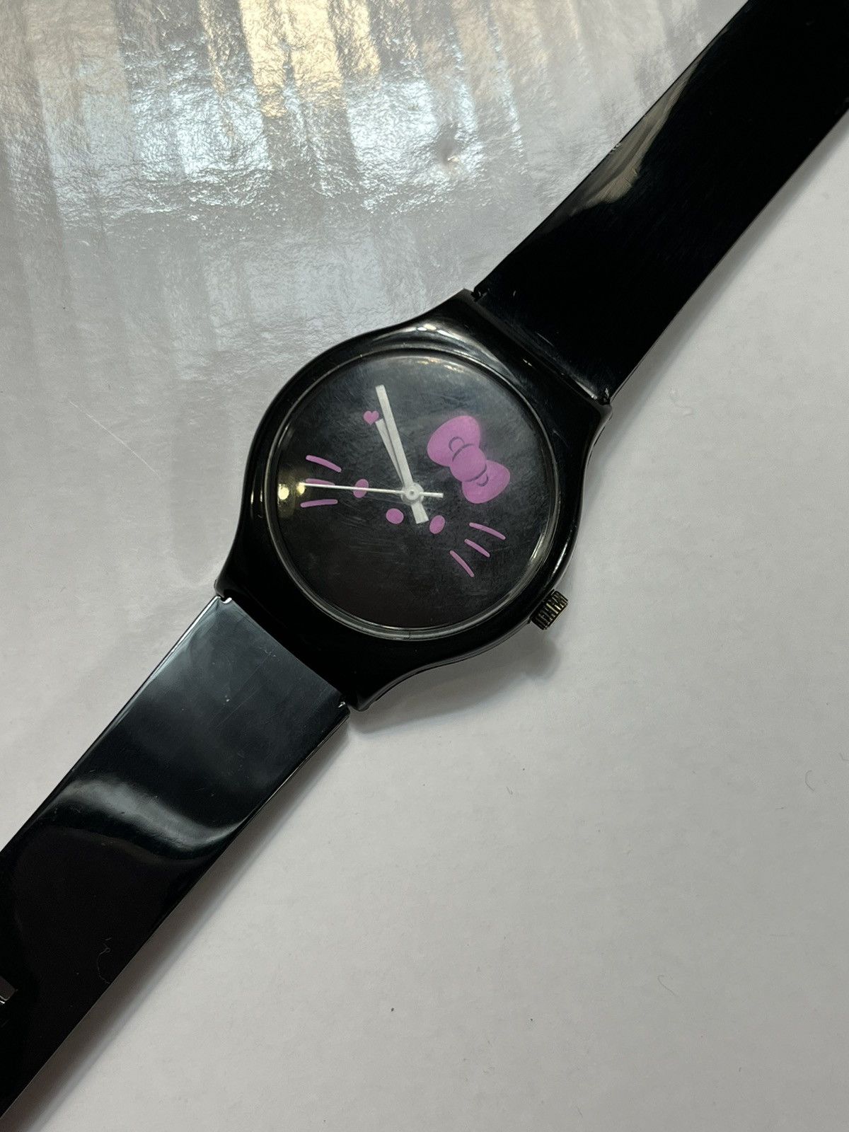 Japanese Brand Hello Kitty Black Quartz Watch – Cute & Minimalist Size ONE SIZE - 9 Thumbnail