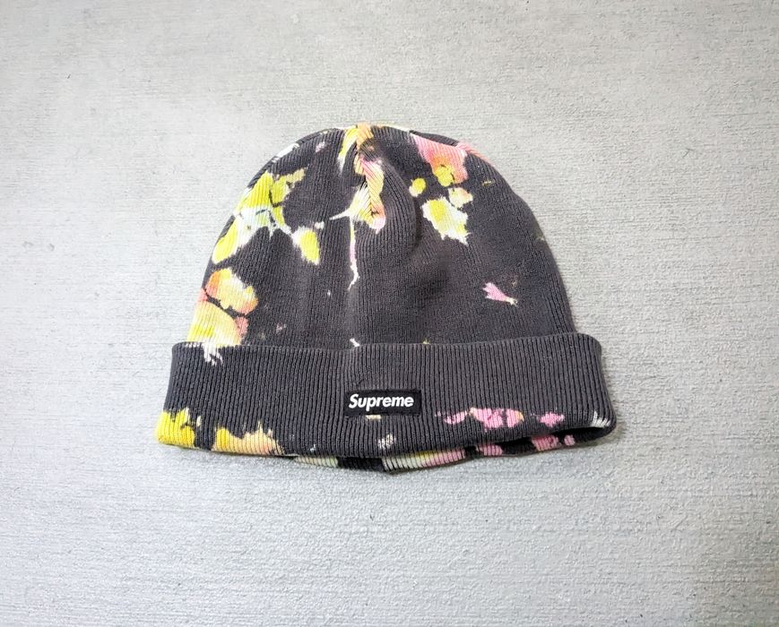 Supreme splatter sale dyed beanie black