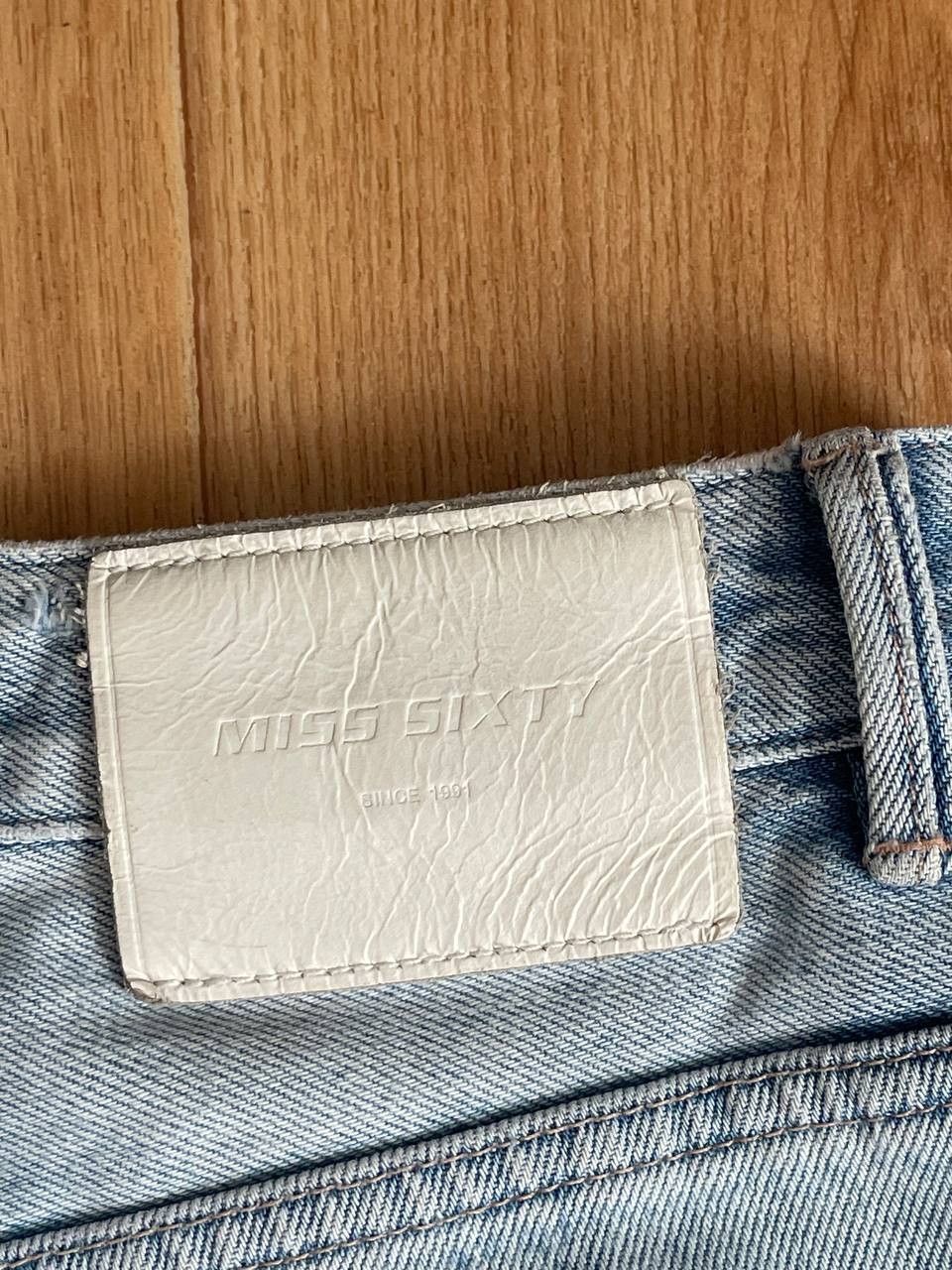 Miss Sixty Miss Sixty Jeans Faded Size 25" / US 0 / IT 36 - 18 Thumbnail