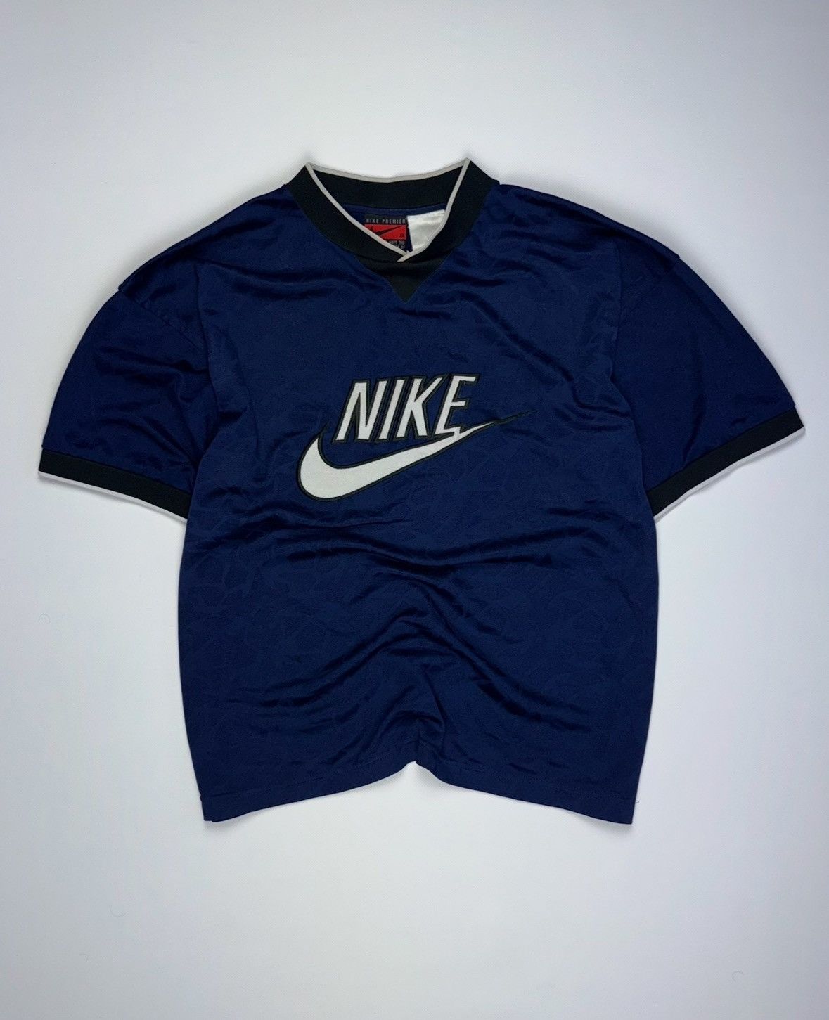 Nike Vintage Nike Navy Blue V-Neck Jersey Tee - Big Logo Rare 9S Size US XL / EU 56 / 4 - 1 Thumbnail