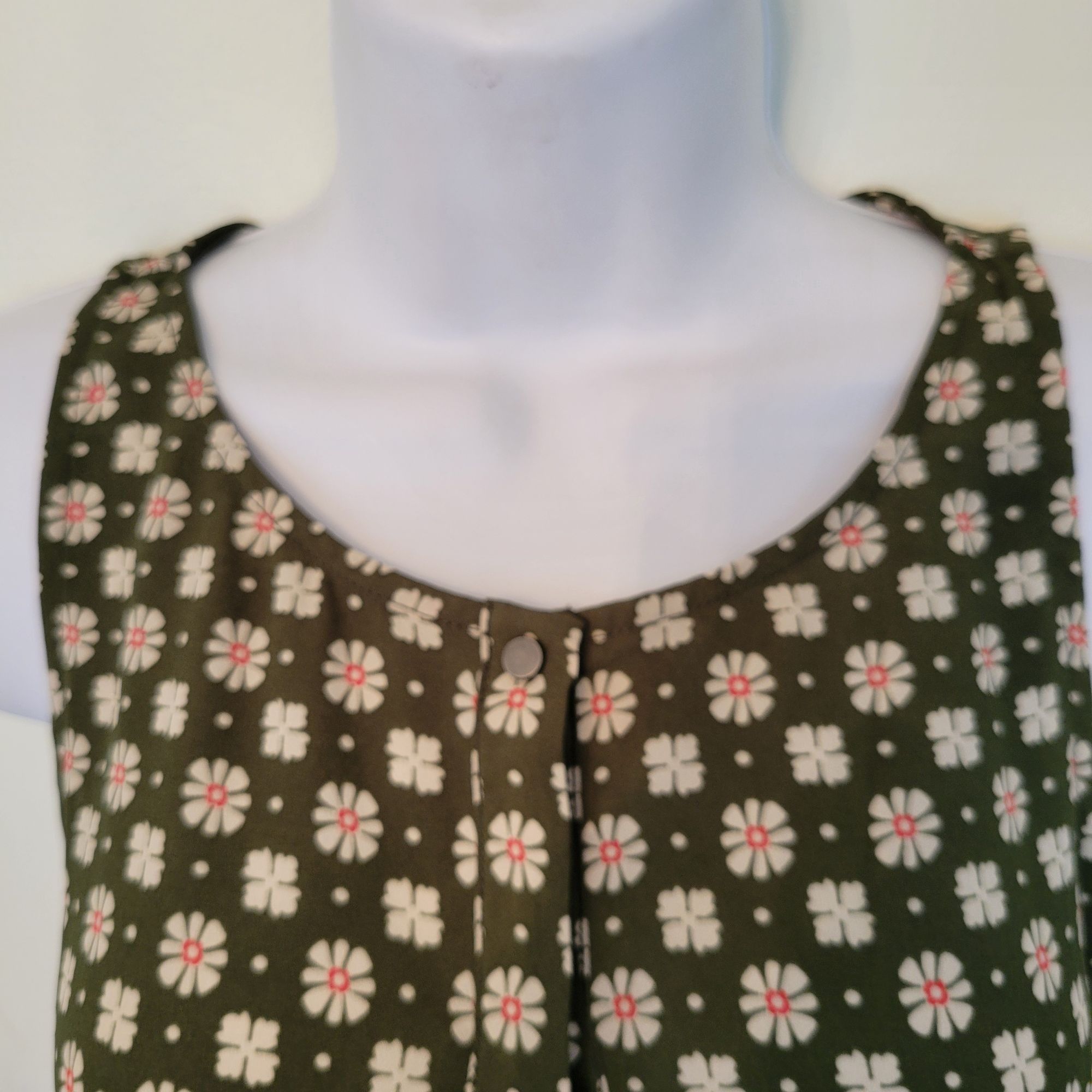 Other Cabi Sleeveless Floral Snap Tank Top S Green Print 3985 Summ Size S / US 4 / IT 40 - 4 Thumbnail
